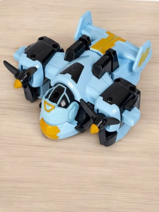 O'yinchoq robot transformator Autobots, samolyot, 2 tasi 1 da