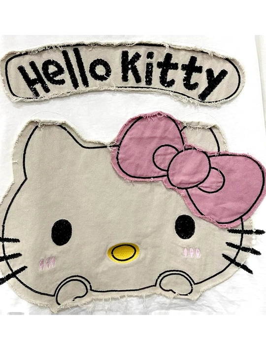 Ayollar va qizlar uchun oversize futbolka HELLO KITTY