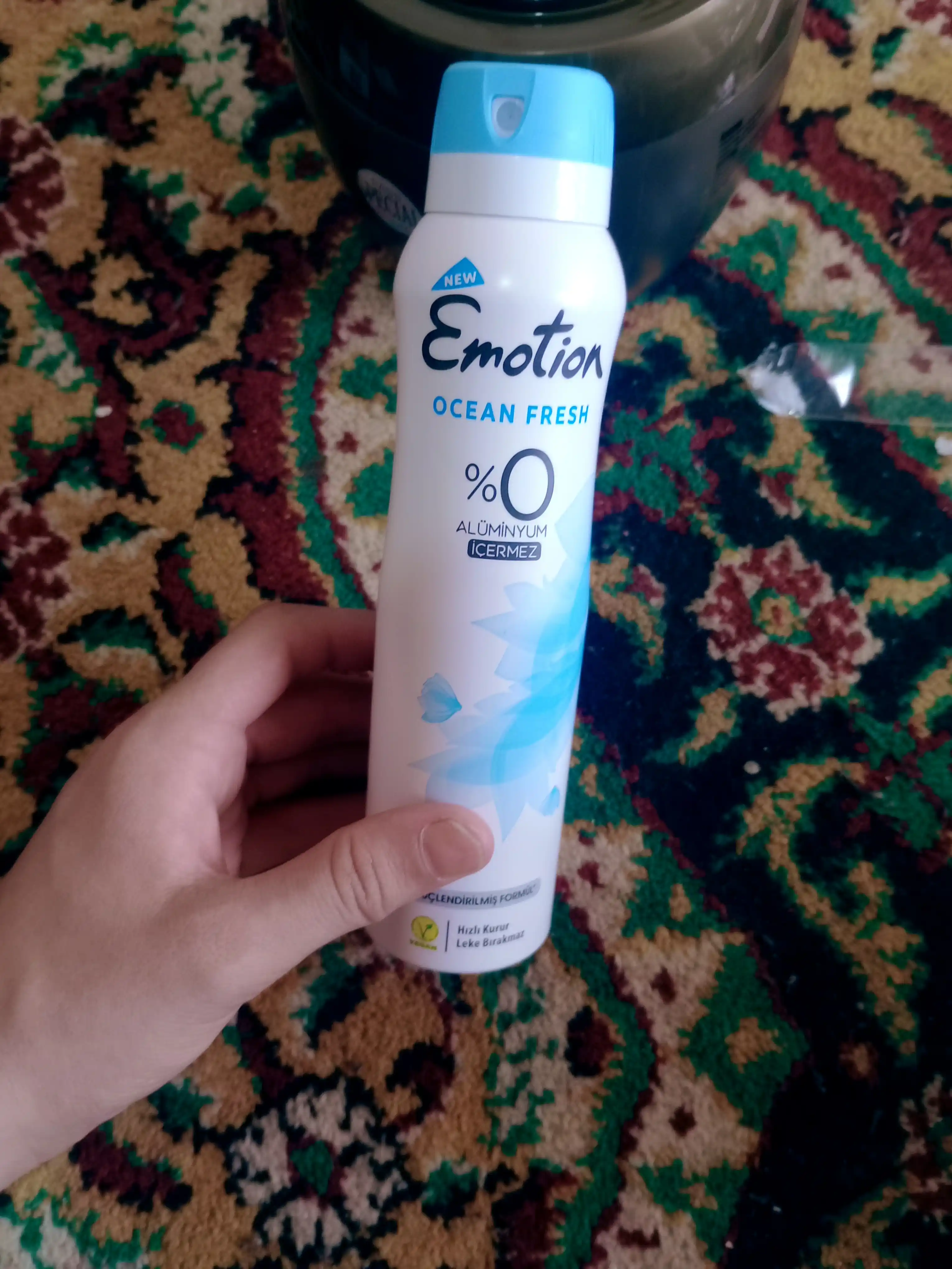 Dezodorant-sprey Emotion Ocean Fresh, 150 ml