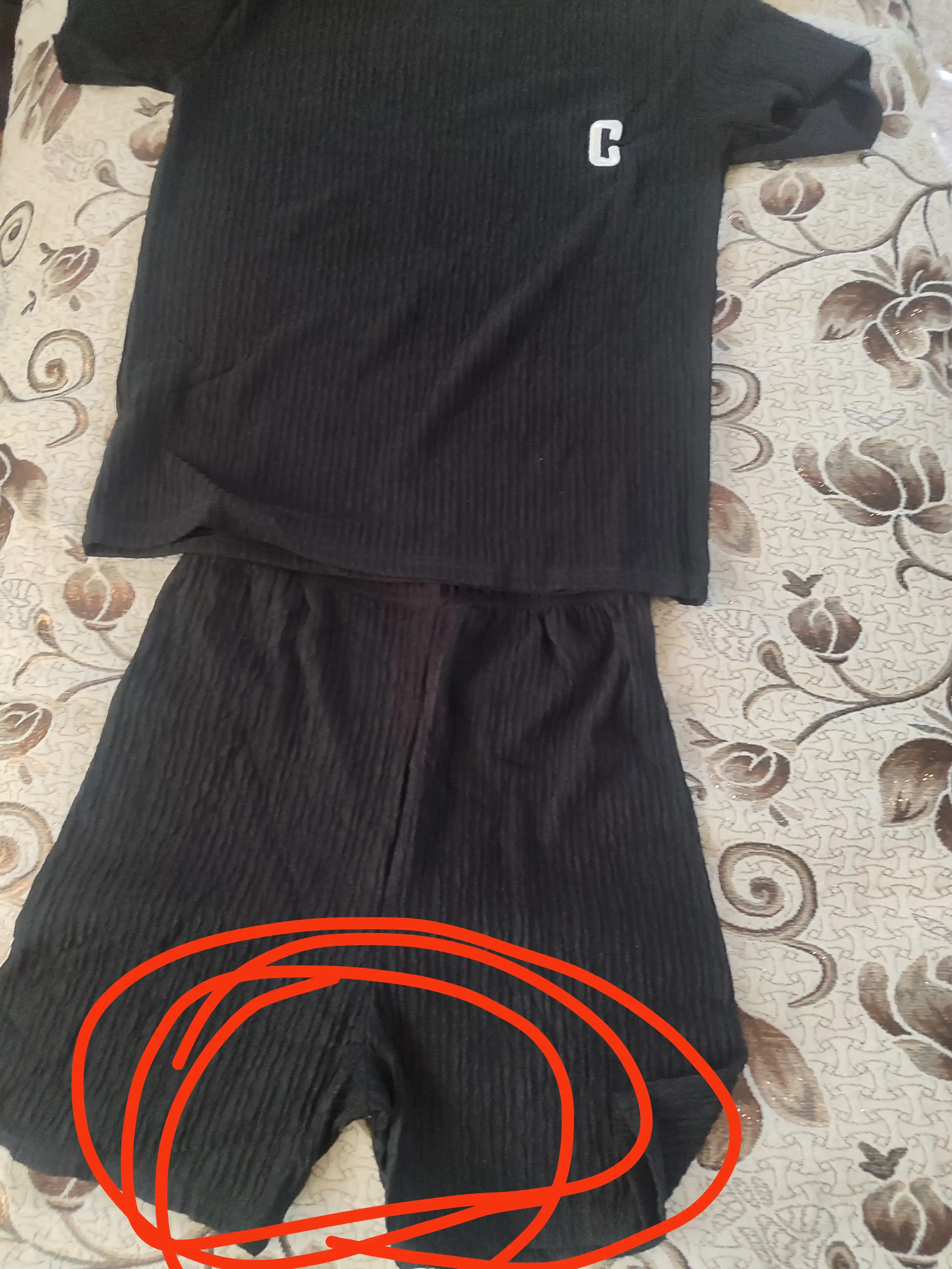Ayollar uchun dvoyka, ayollar liyon dvoykasi, ayollar kamplektlari