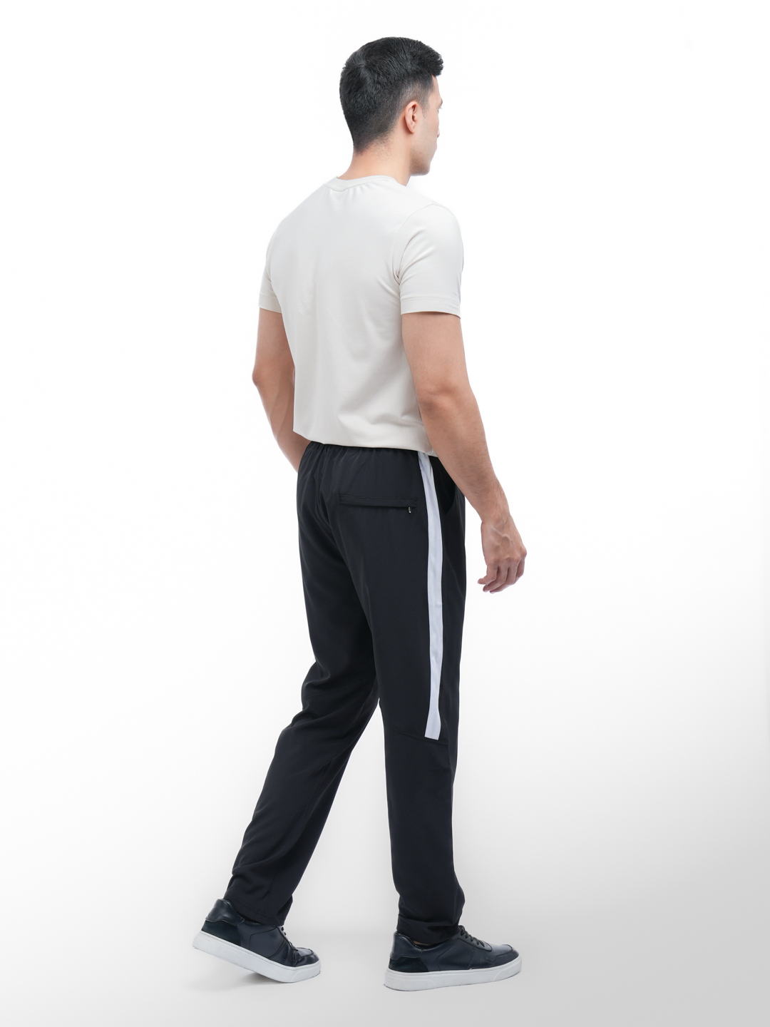 PUMA uniseks sport shimlari