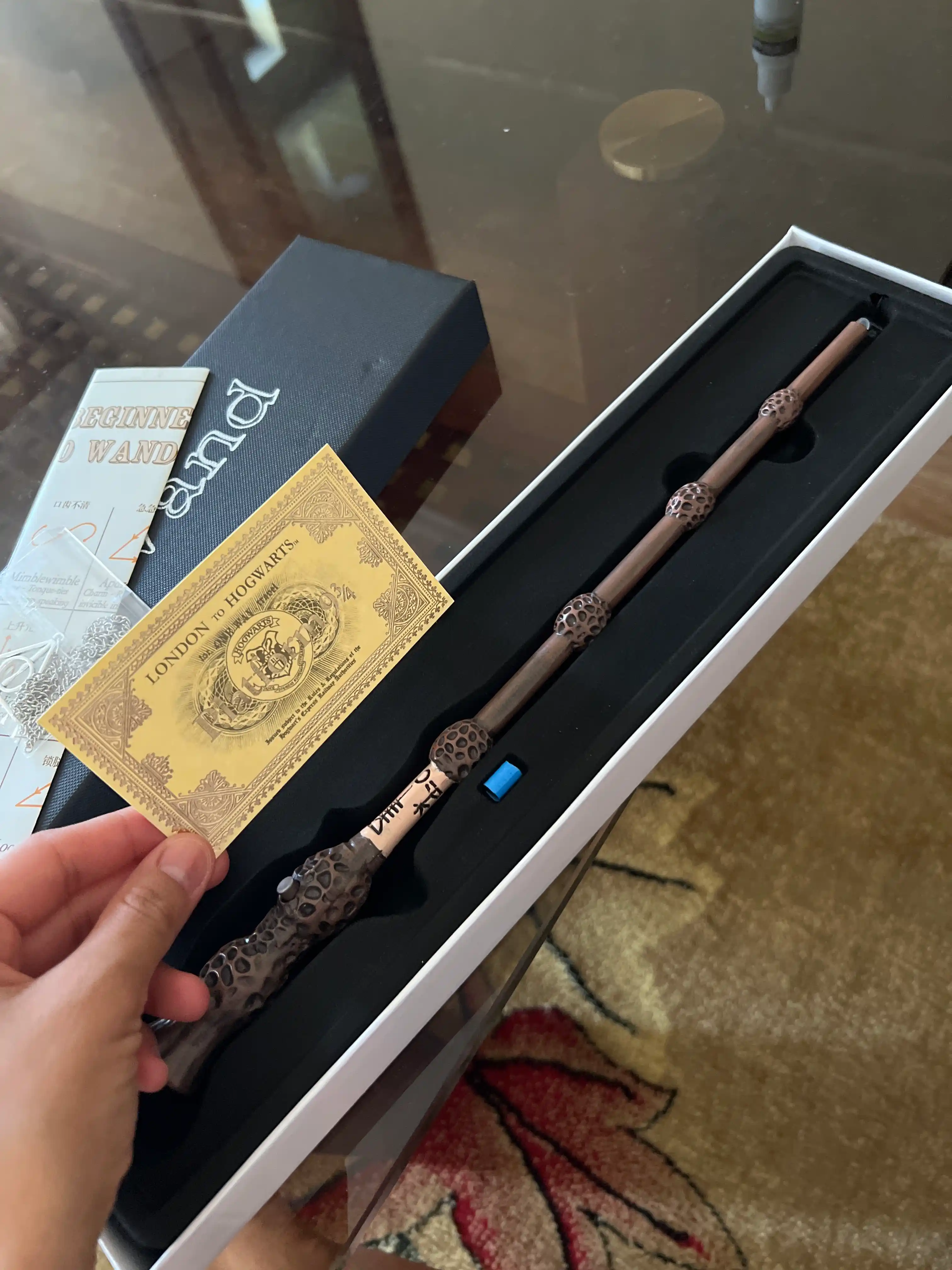 Chiroqli sehrli tayoqcha Harry Potter chiroq bilan, Dambldor, Garri Potter, Volendemort