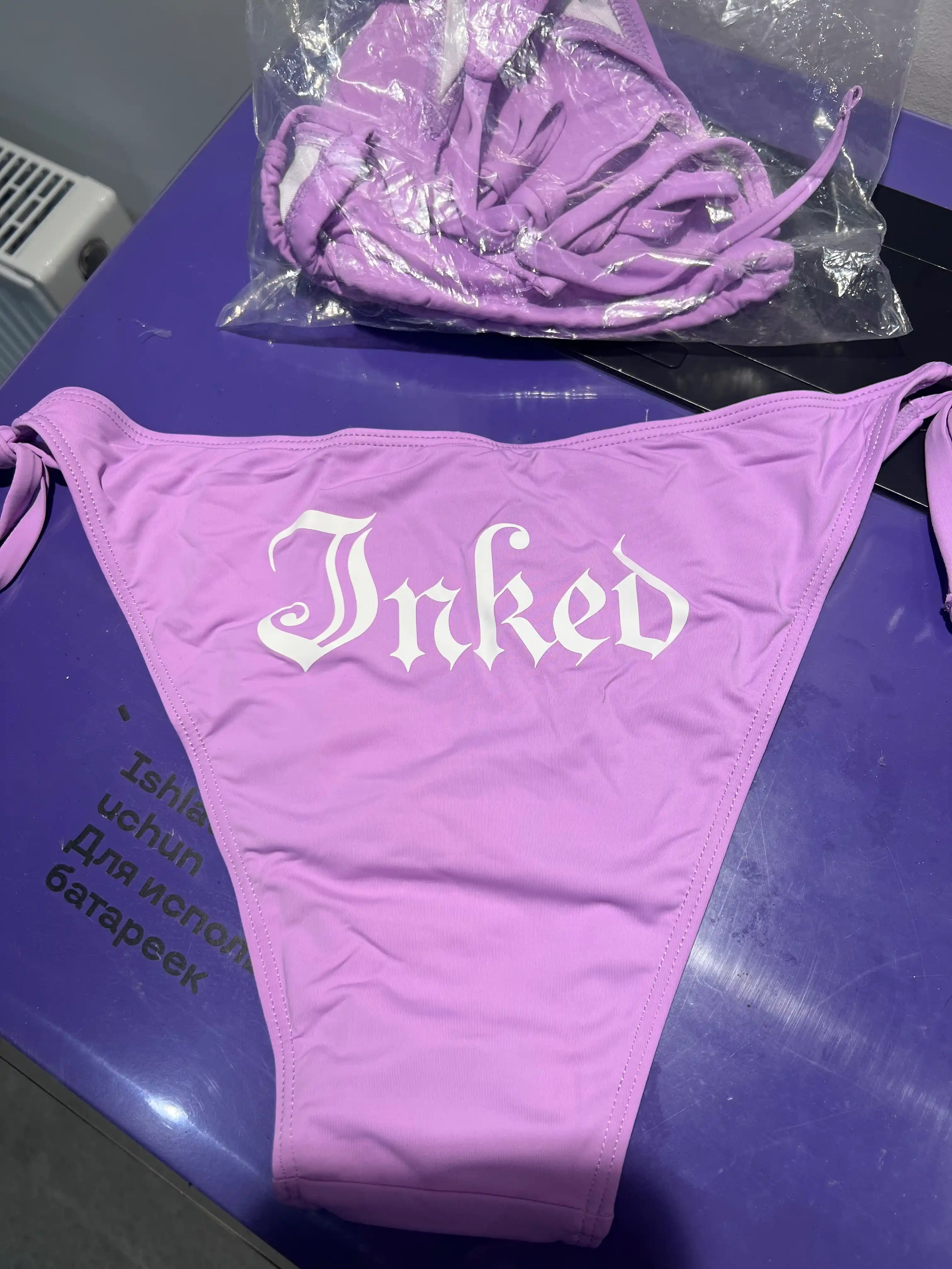 Ayollar bog‘ichli bikini cho‘milish kiyimi (pushti/binafsha/qizil)