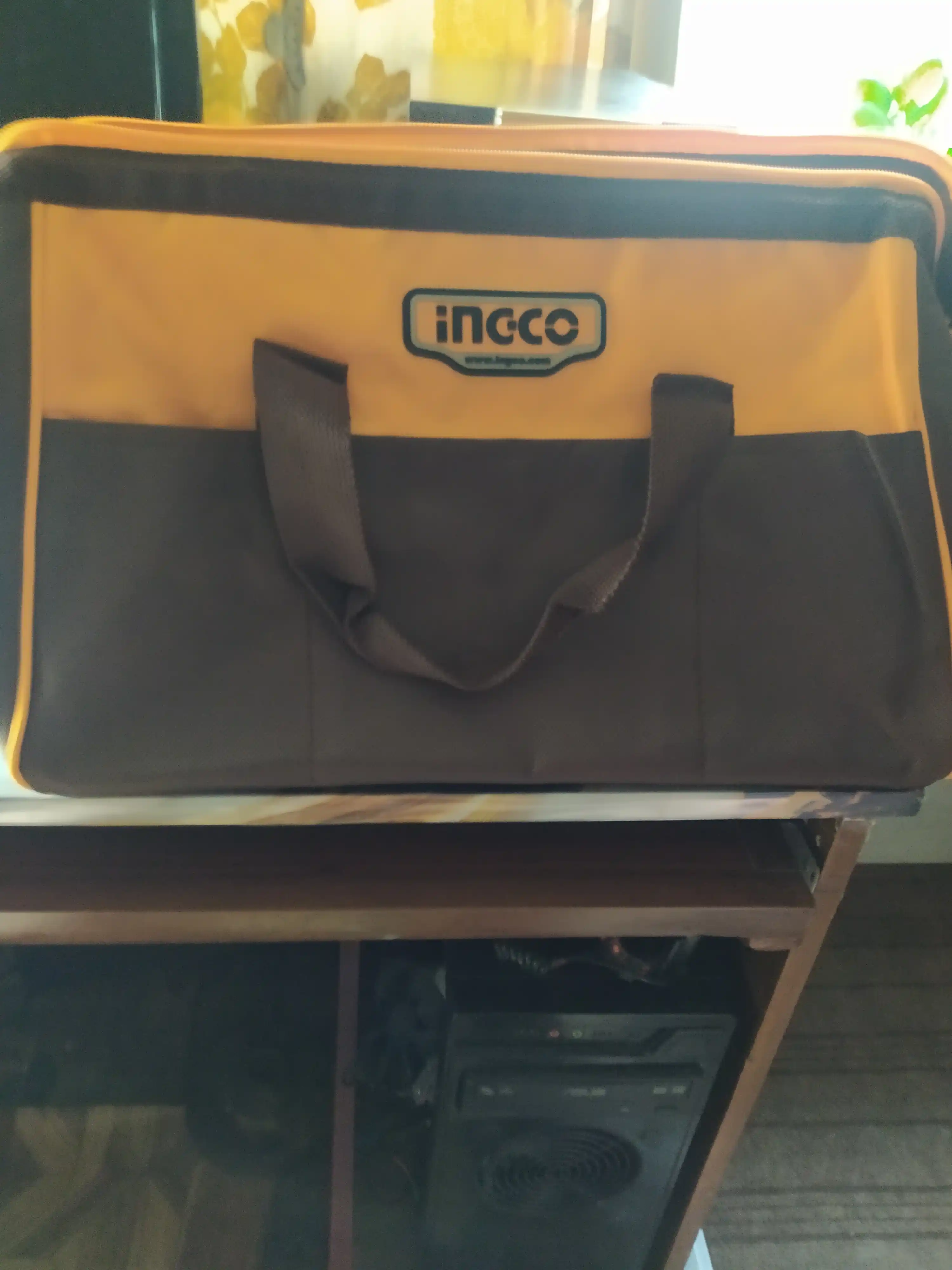 Сумка для инструментов INGCO HTBG281628