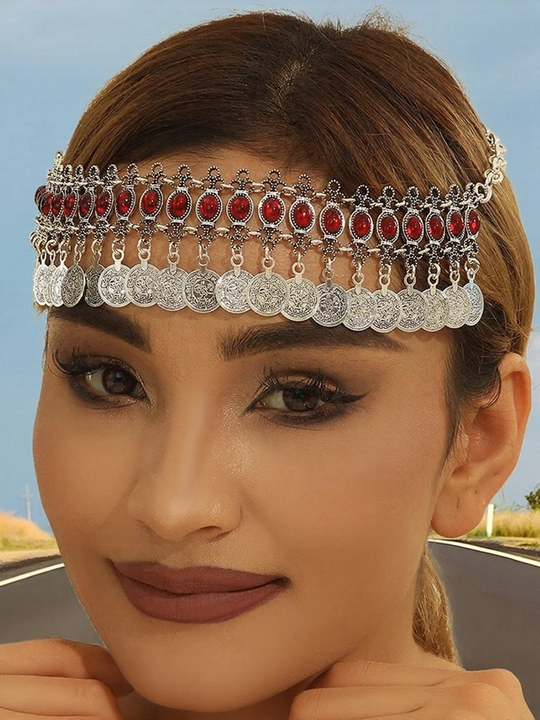 Ikki uslubdagi milliy taqinchoq - ham choker, ham deadema
