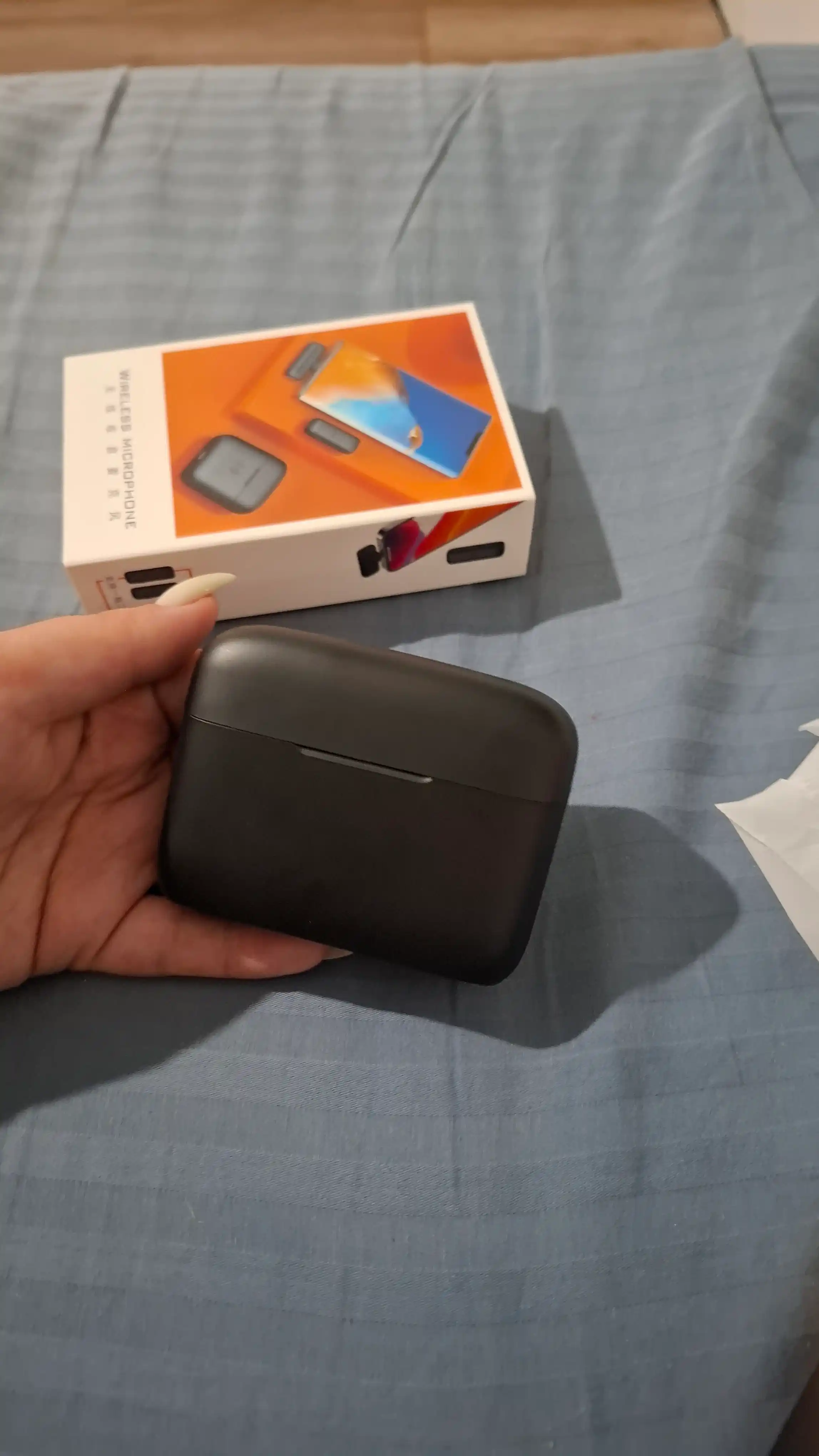 IPhone va Android uchun Type-C va Lightning ulagichlari bilan jihozlangan 2 ta 1 da simsiz ilmoqli mikrofon
