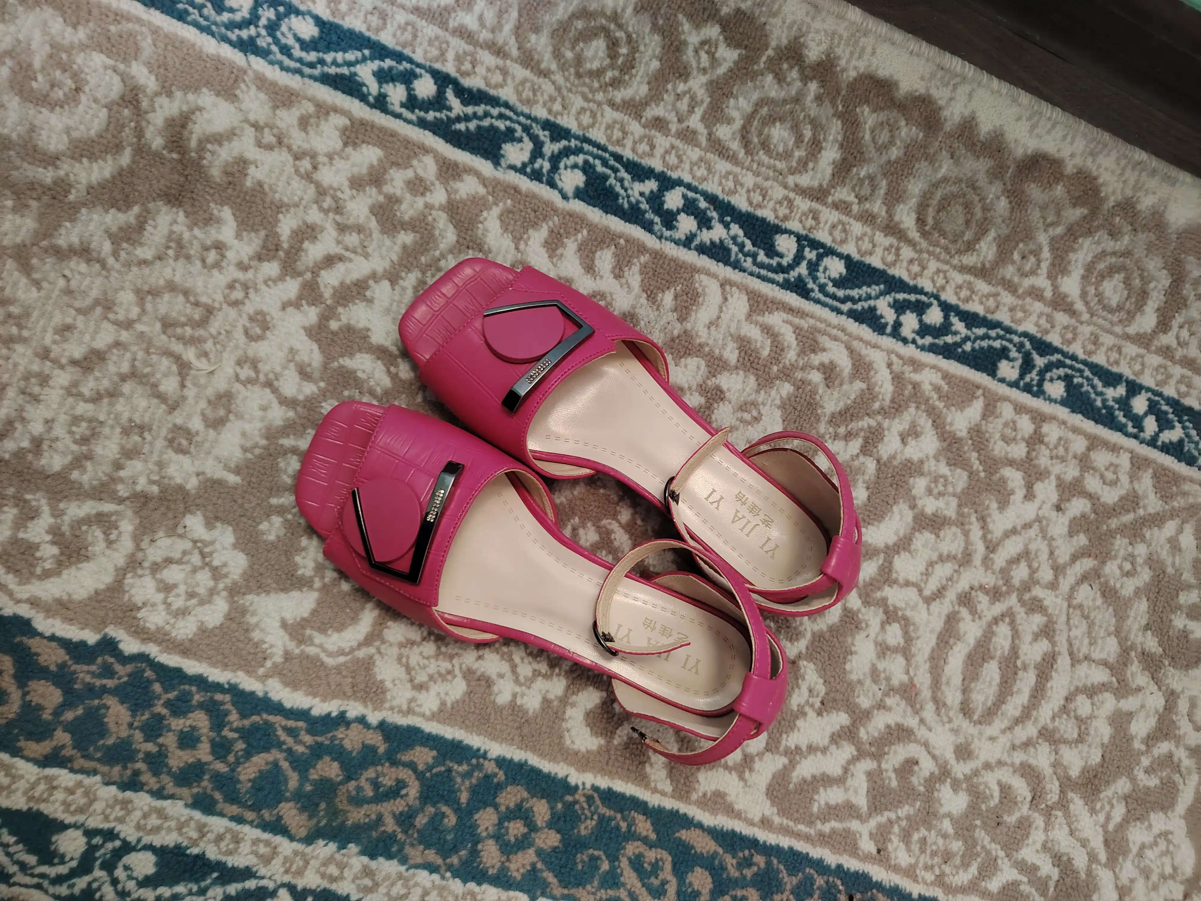 Ayollar sandallari, ayollar sandallari, bahor poyafzallari, 36, 37, 38, 39, 40 o'lchamlari