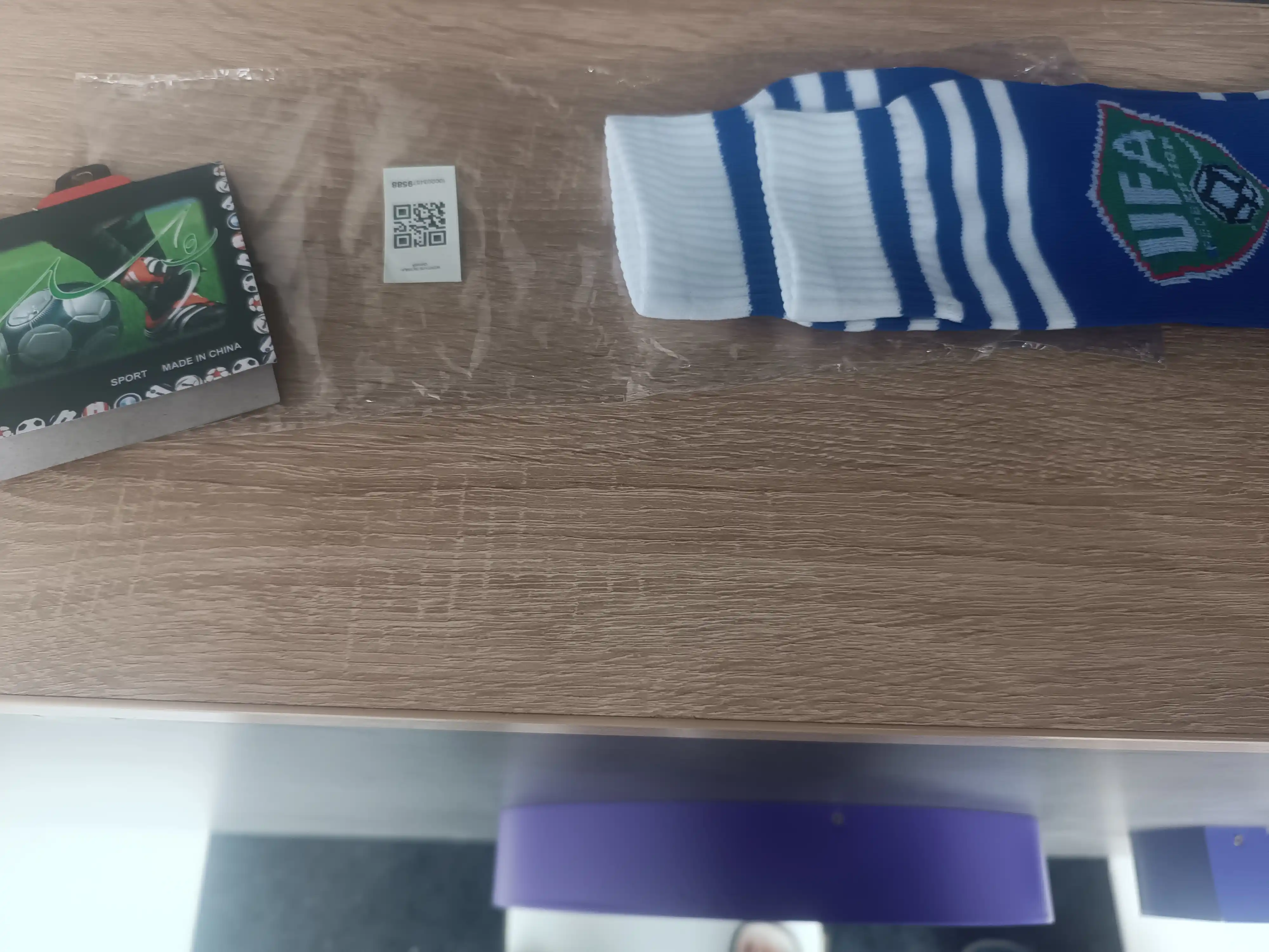 Futbol getrilari, paypoqlari. 34-41 Gacha. Maktab uchun