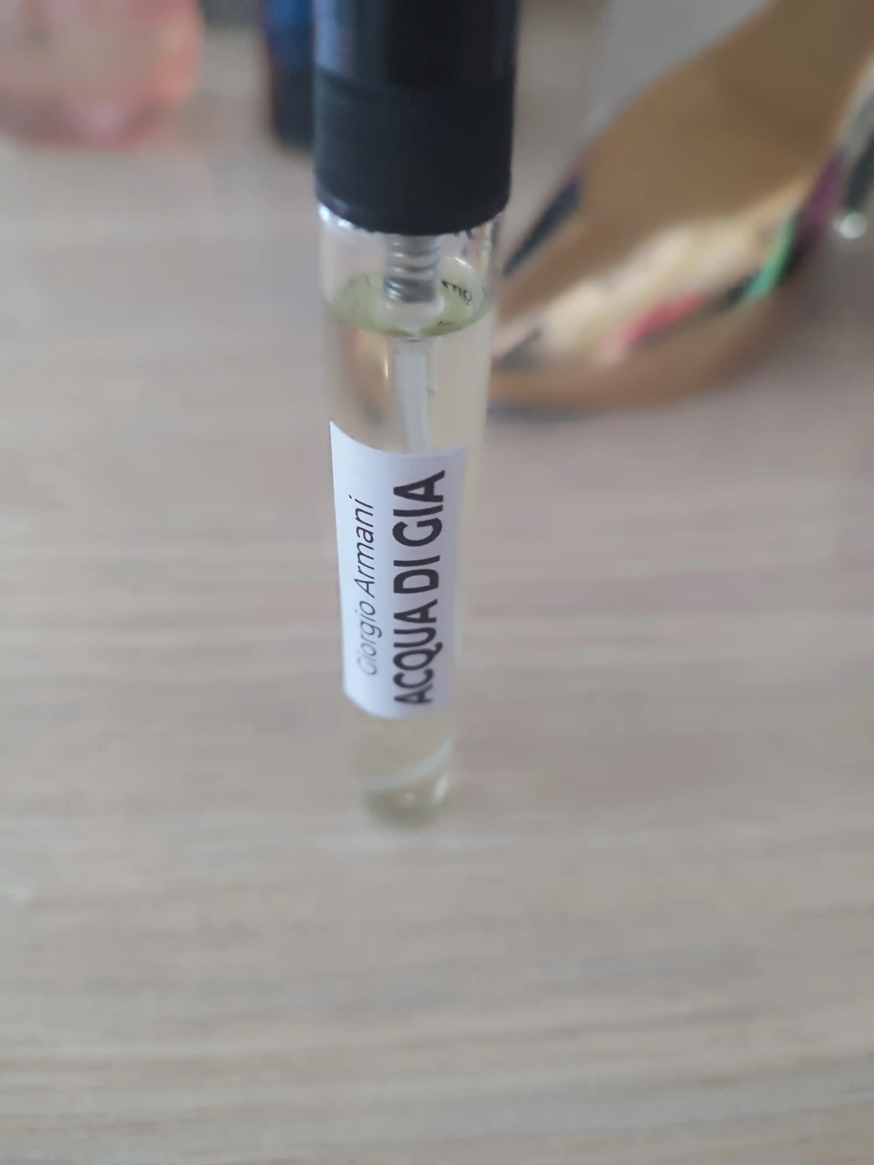 Духи для мужчин, Giorgio Armani Aqua di Gio Homme распив духи для мужчин