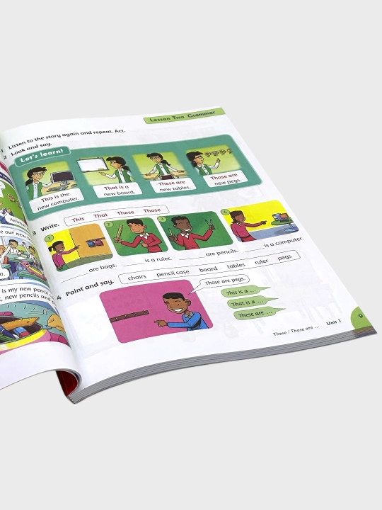 Family and Friends 1, 2 Class Book+Workbook Naomi Simmons 240x170