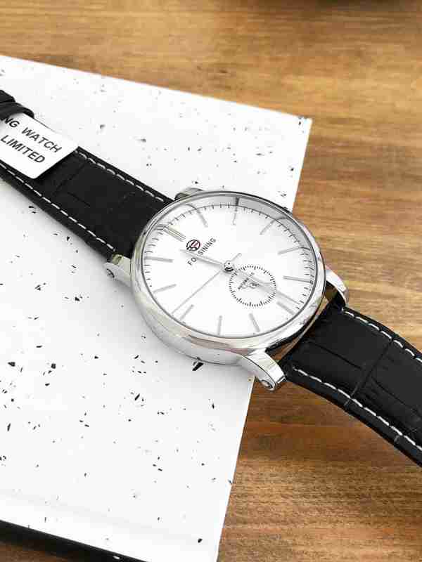 Ormonda yalangoch qiz sikish