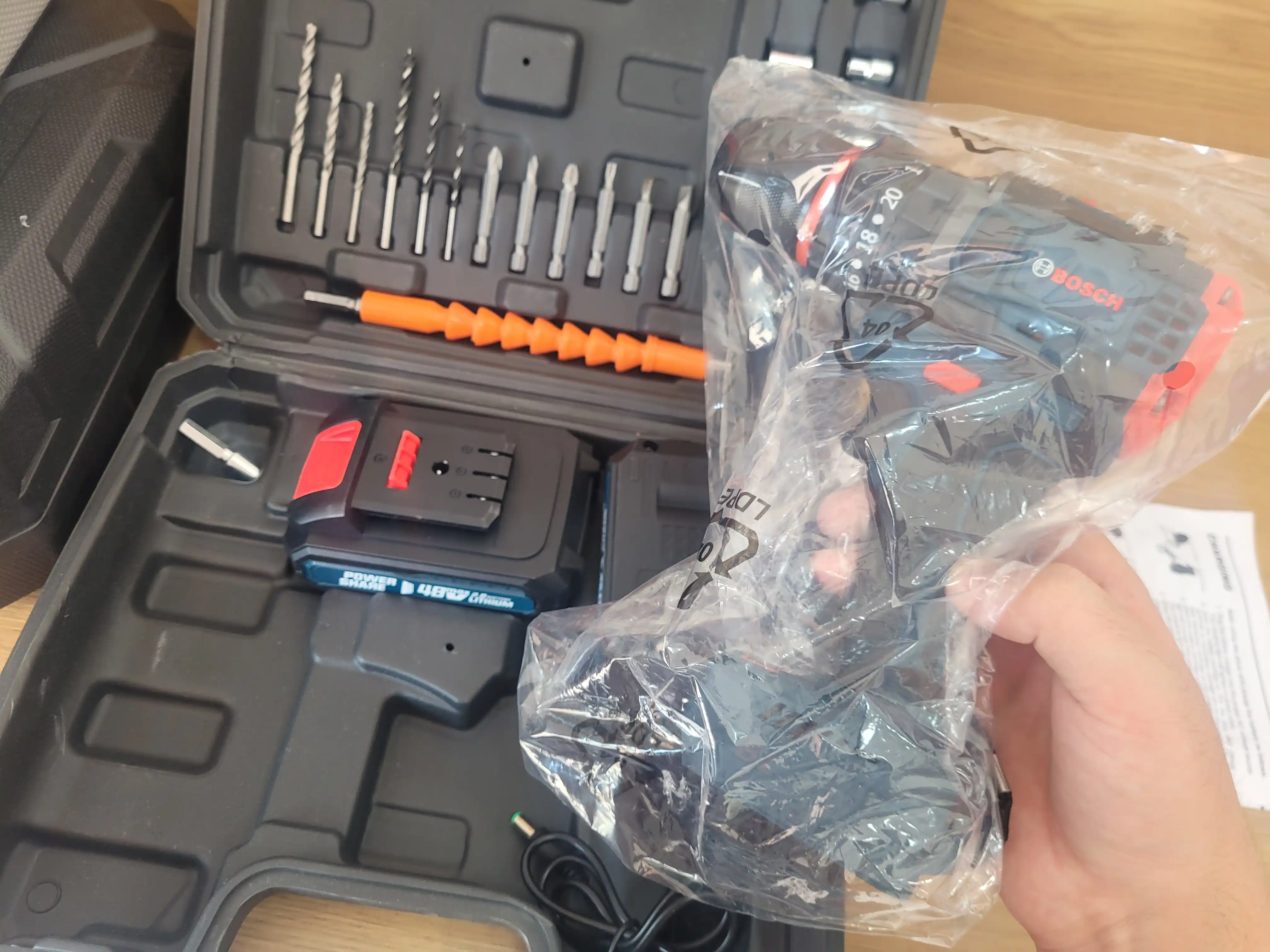 Drel, shurupovert professional, chotkasiz motor, akkumulyatorli, 2 dona