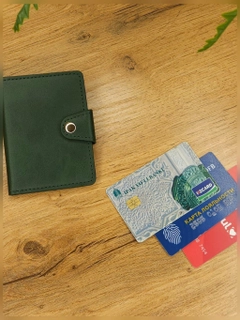Бирюзовый