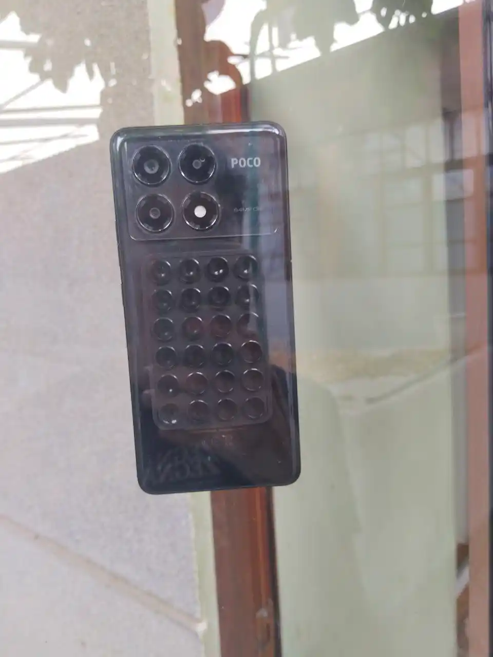 LIPPER – Vakuumli Telefon va Planshet Tutgich (40 ta va 24 ta so‘rg‘ichli)