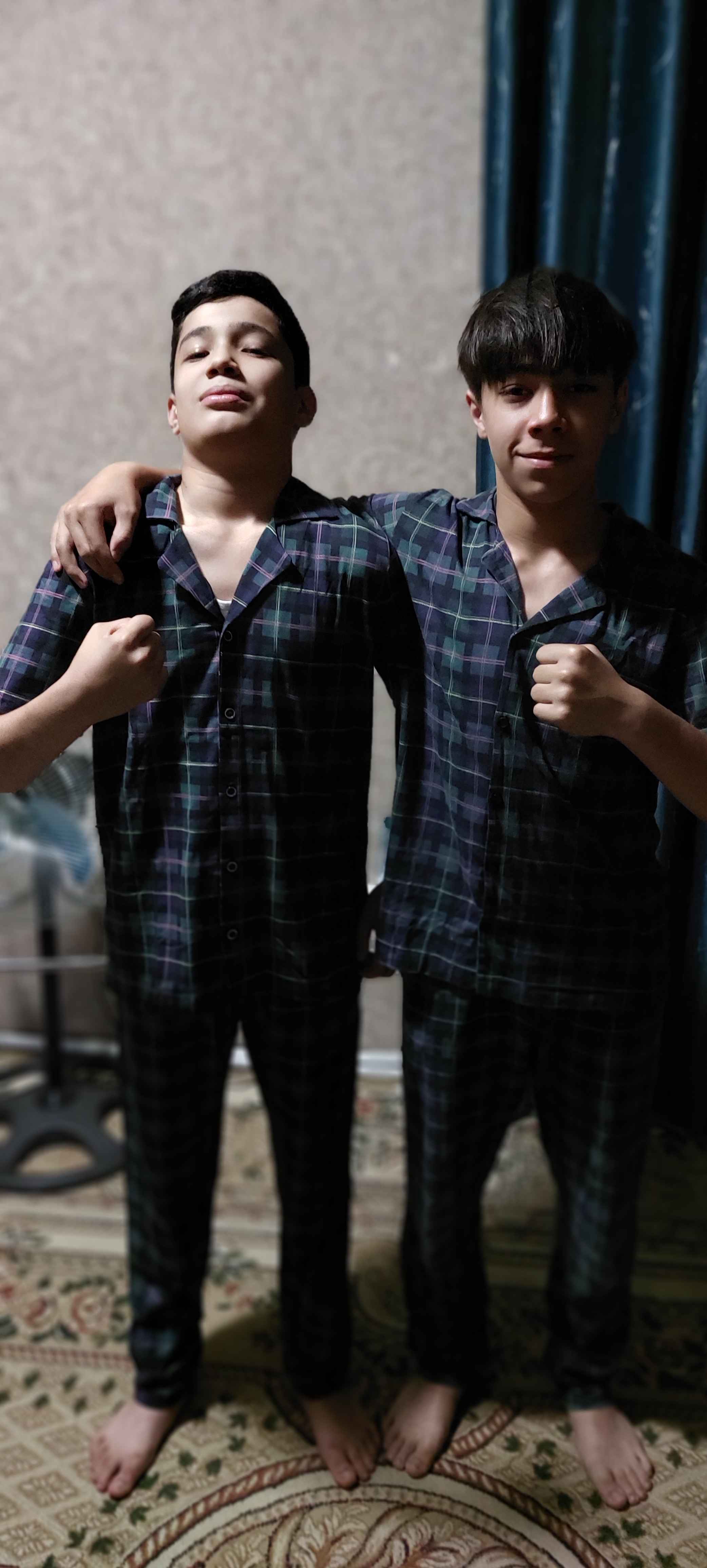 Erkaklar pijamasi, Costume 100% paxta