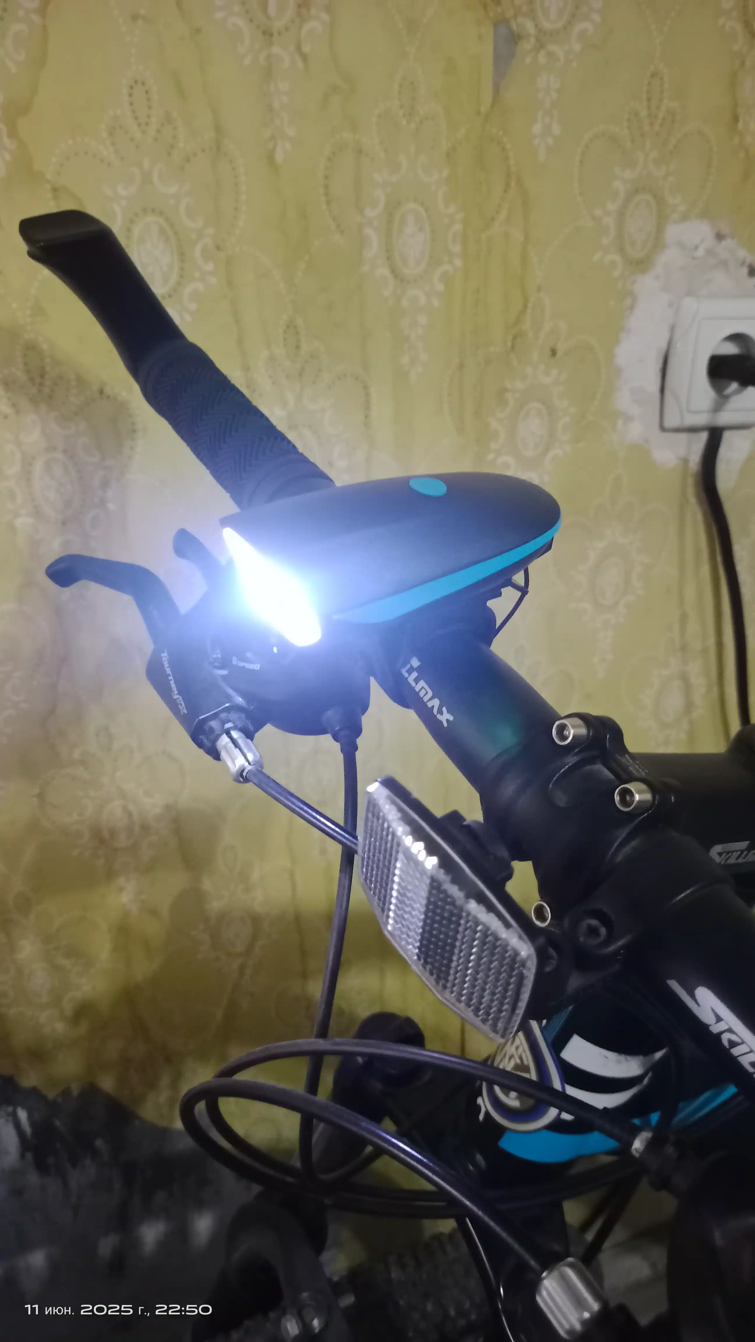 Фонарик + сигнал, LED,  USB Type-C с питанием от аккумулятора, велосипедный фонарь