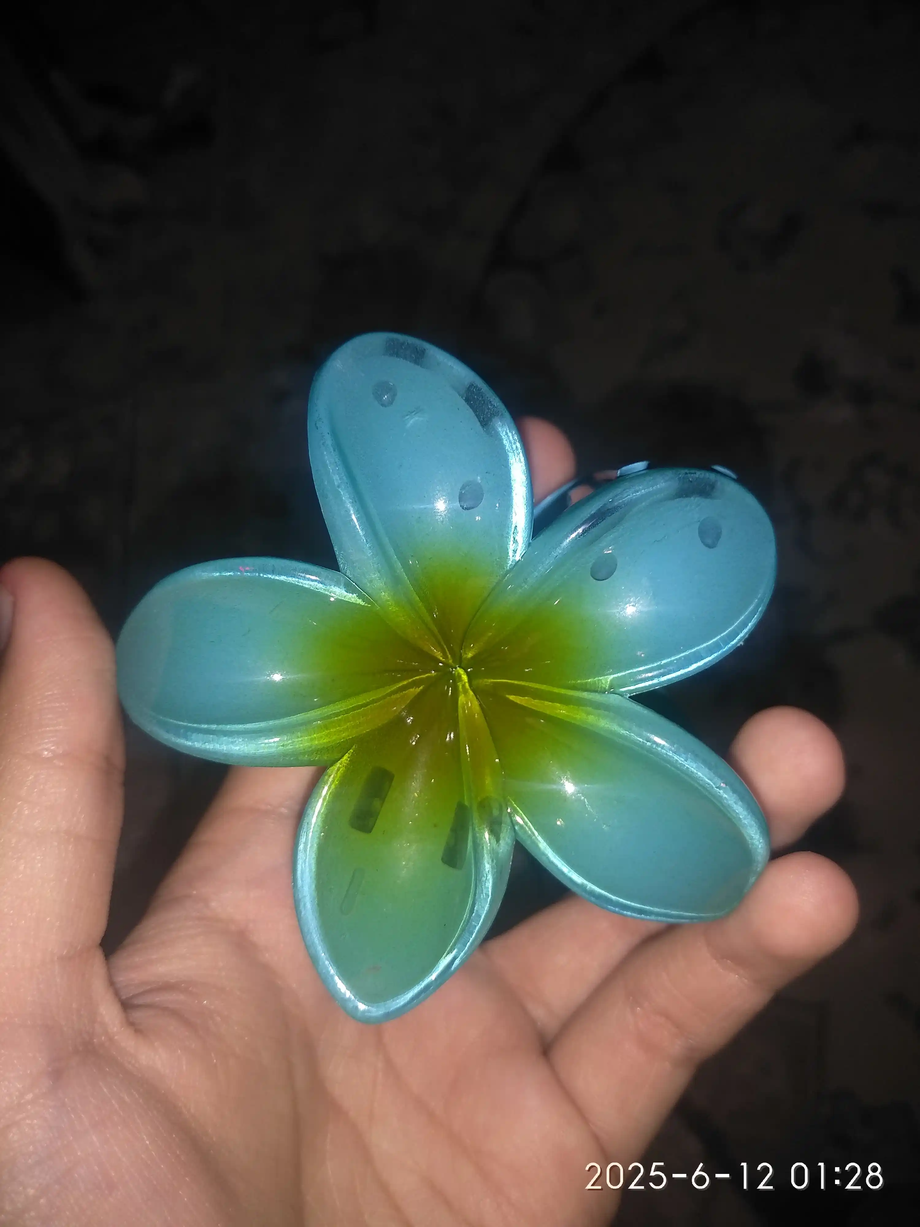 Gulli qisqichbaqa, gavaya stilidagi, yozgi, soch uchun, 8 sm