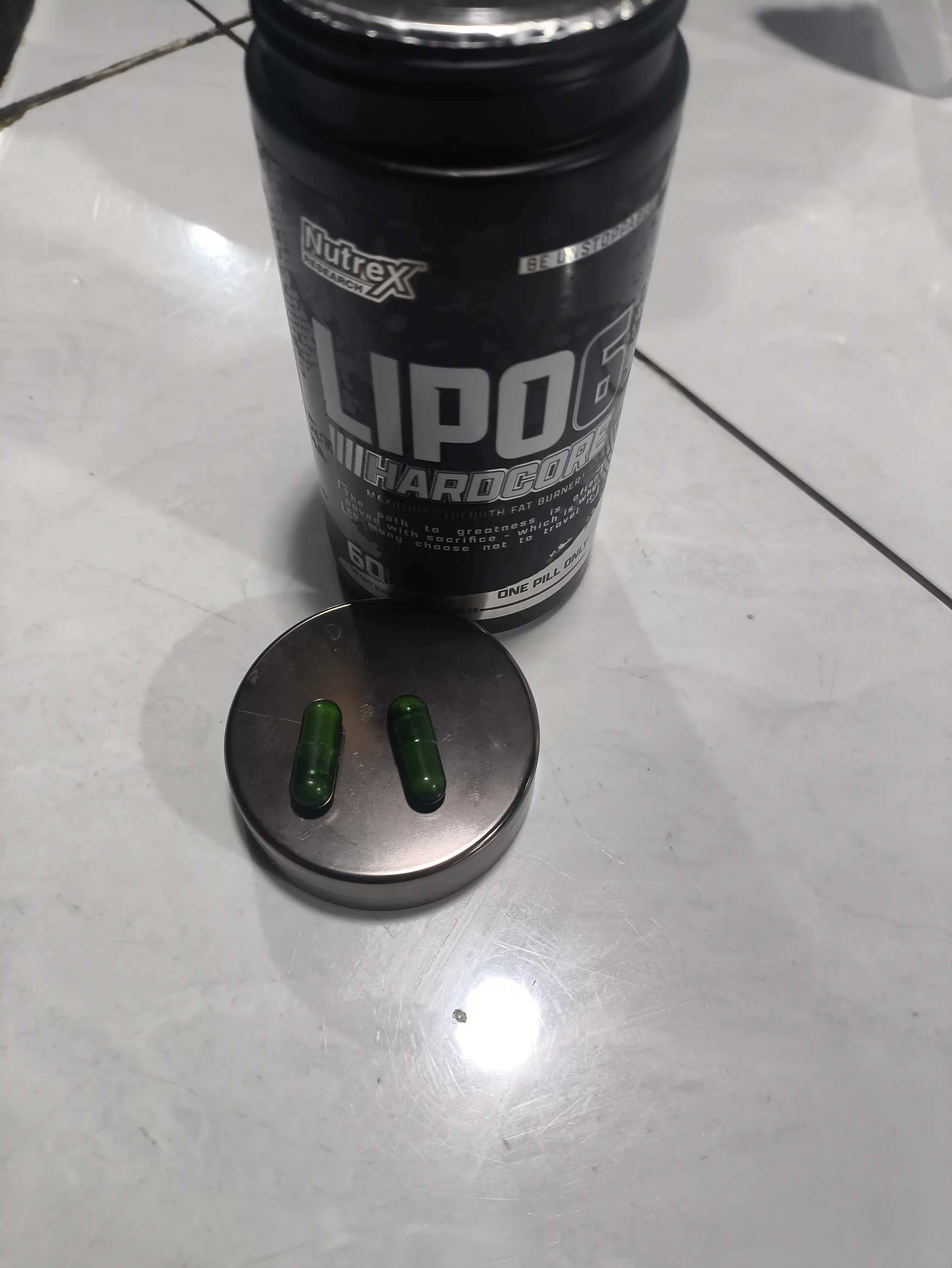 LIPO-6 HARDCORE, vazn yo'qotish, ishtahani kamaytirish, energiyani oshirish uchun 60 kapsula