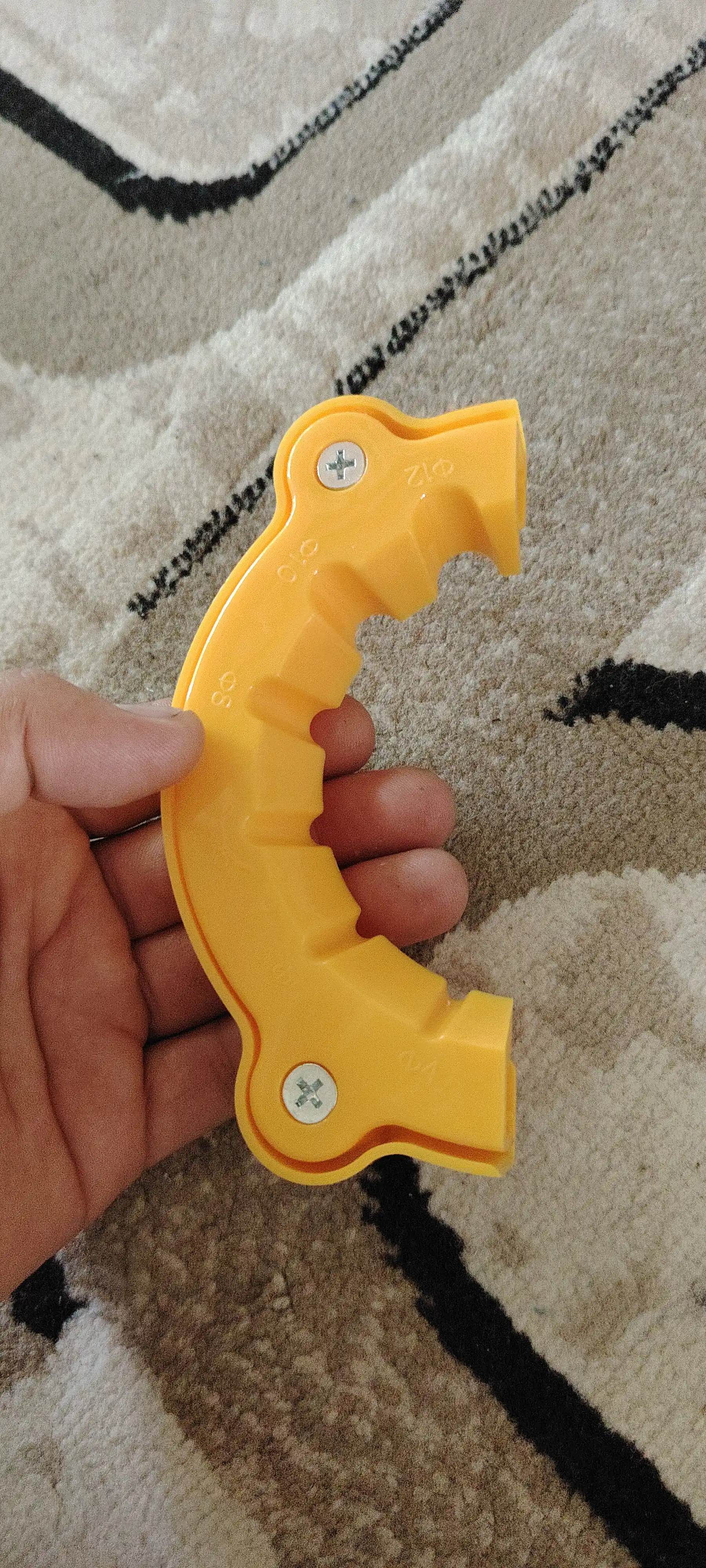 Bolgarka uchun sverlo o'tkirlash nasadkasi, plastikdan ishlangan
