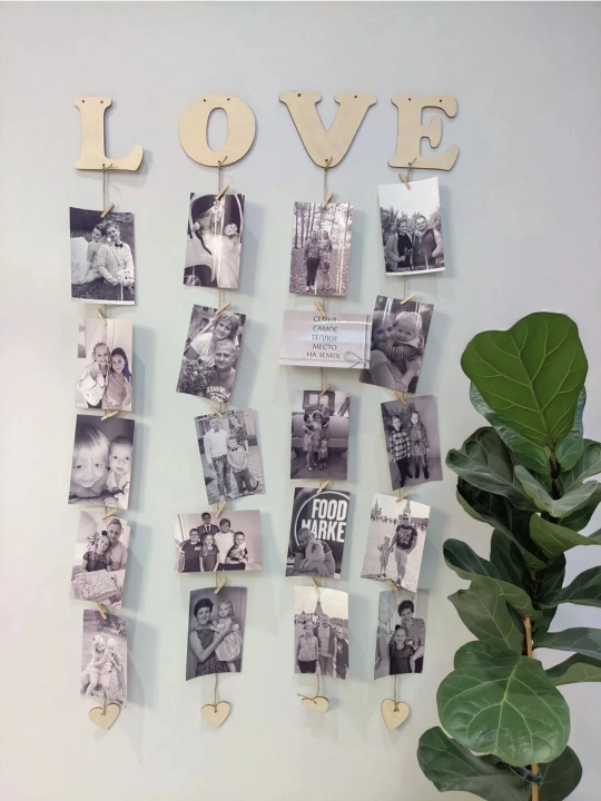 Moodboard LED chiroq bilan, foto panel qisqichli, yog‘och surat ushlagich yoritgich bilan