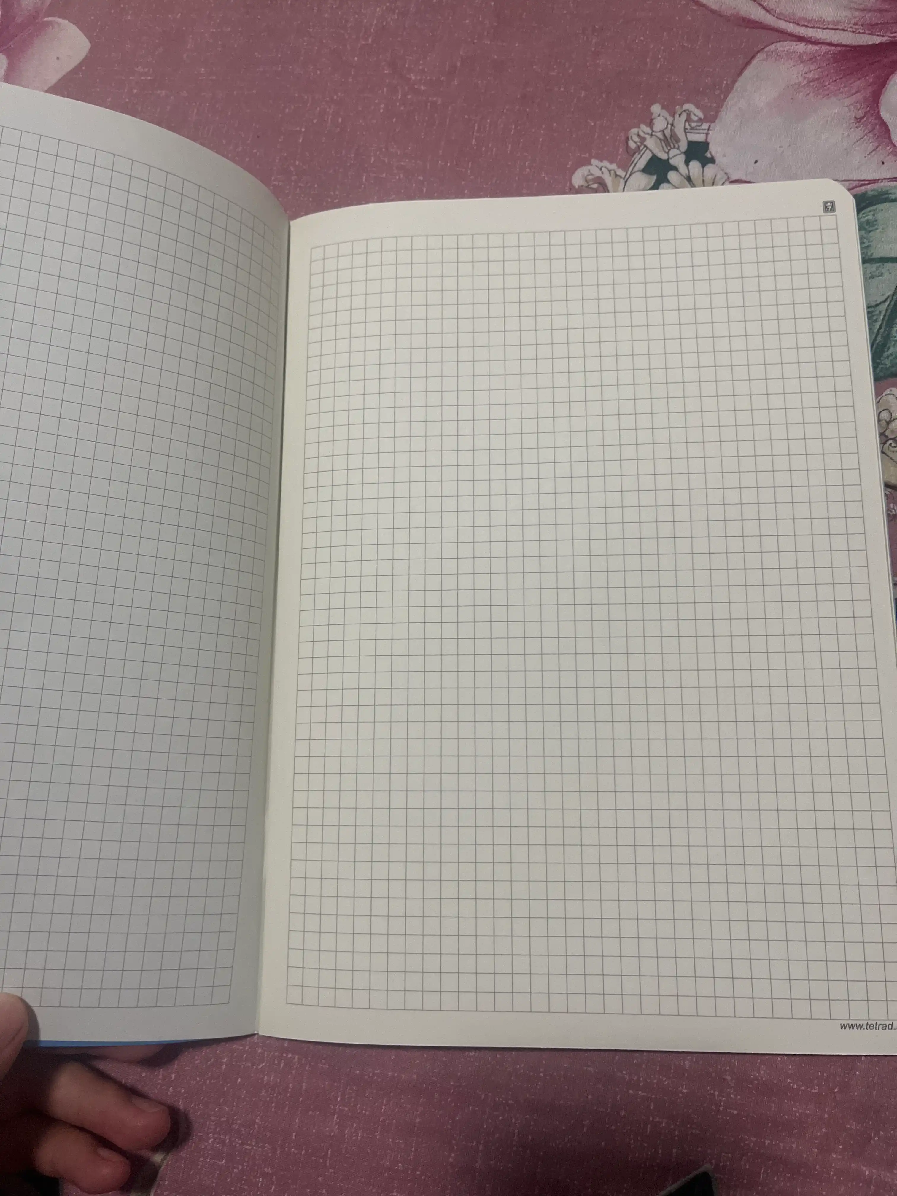 UNI NOTE ofis daftari o‘rtacha 40 varaq