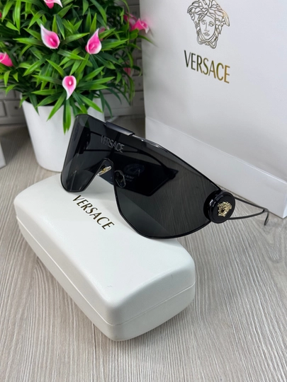 Очки женские Versace, с коробкой и документами — ANASSUN-VERRSAC-ЧЕРН