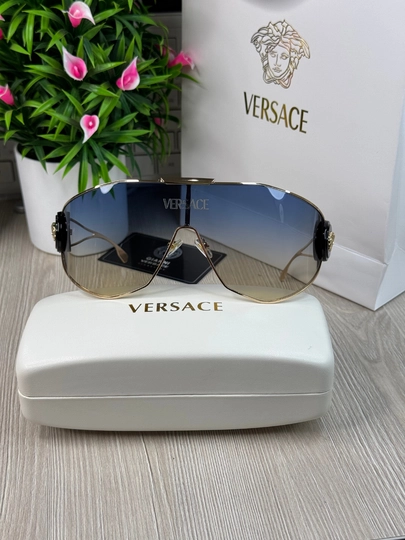 Очки женские Versace, с коробкой и документами — ANASSUN-VERRSAC-СВЕТСИН