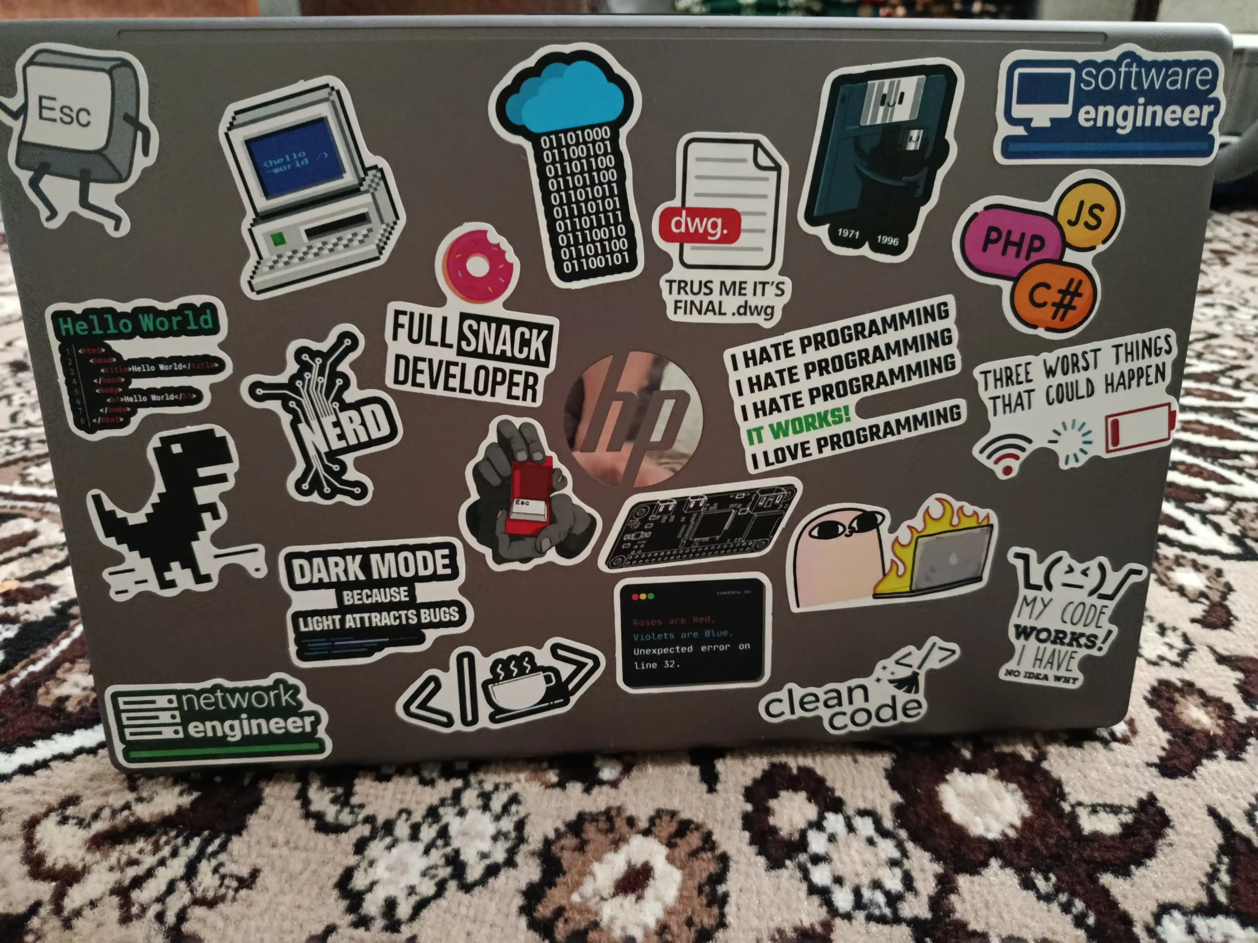 Nakleykalar "Cyberpunk, IT, xakerlar, o'yinlar, Minecraft" telefon, kompyuterlar uchun