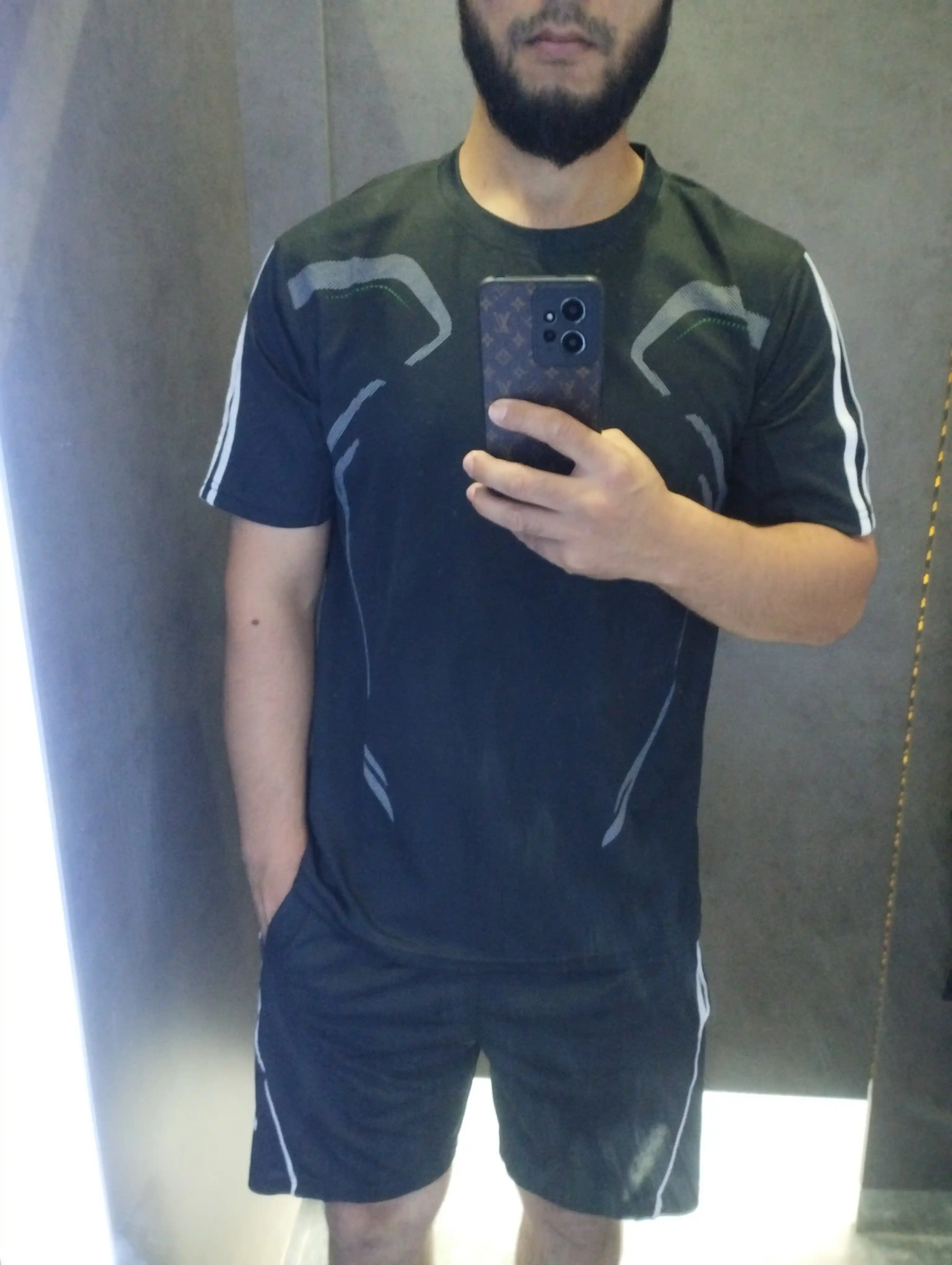 Erkaklar sport kiyimlari, qisqa yengli, fitness forma, uniseks