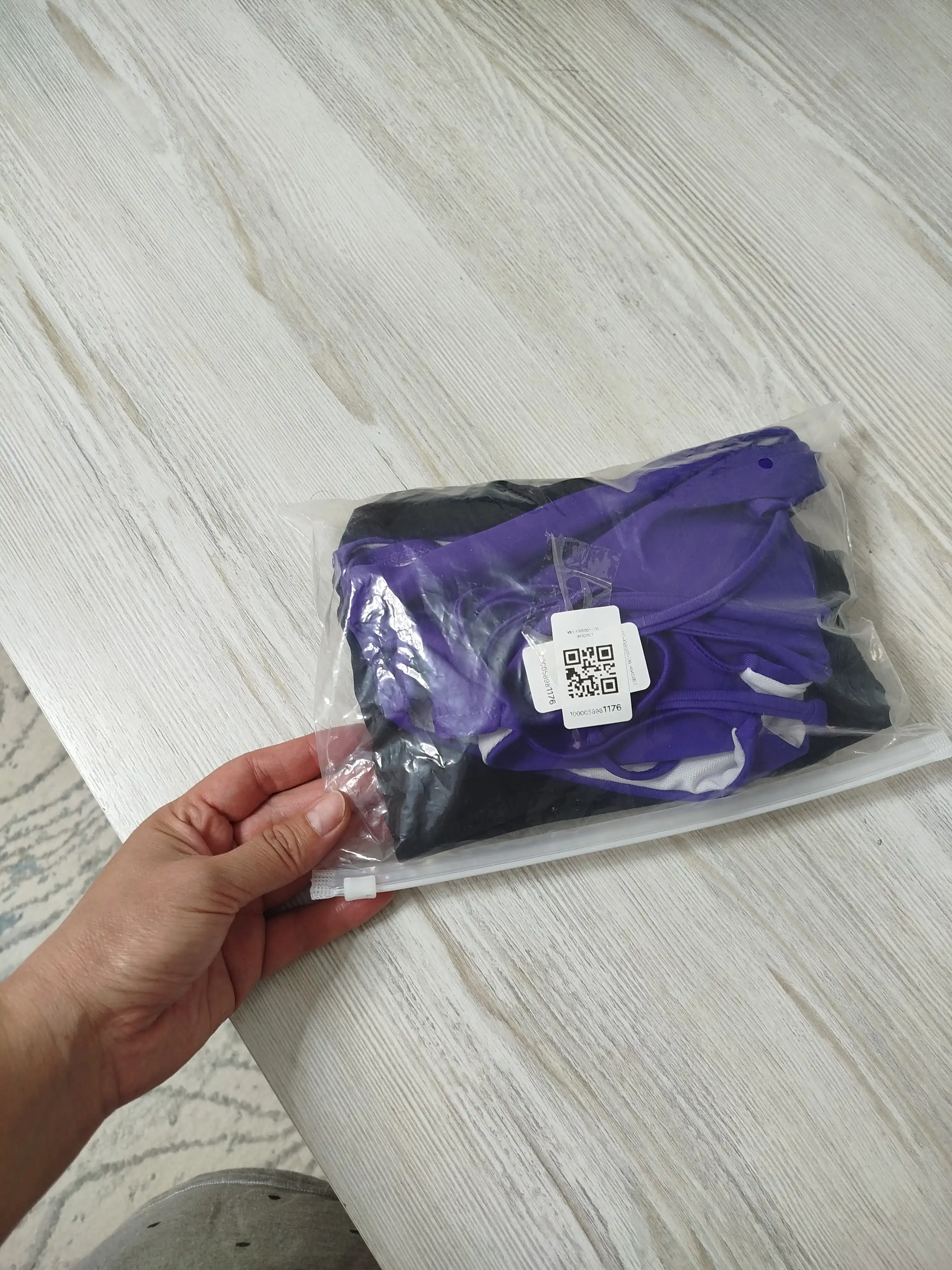 Kupalnik ayollar uchun Kioko. Ayollar uchun kupalnik alohida