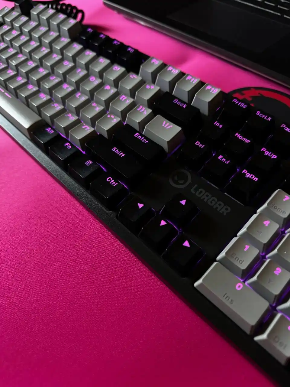 Gaming mexanik klaviatura Lorgar Azar 514, RU/ENG, RGB yoritgichli bilan