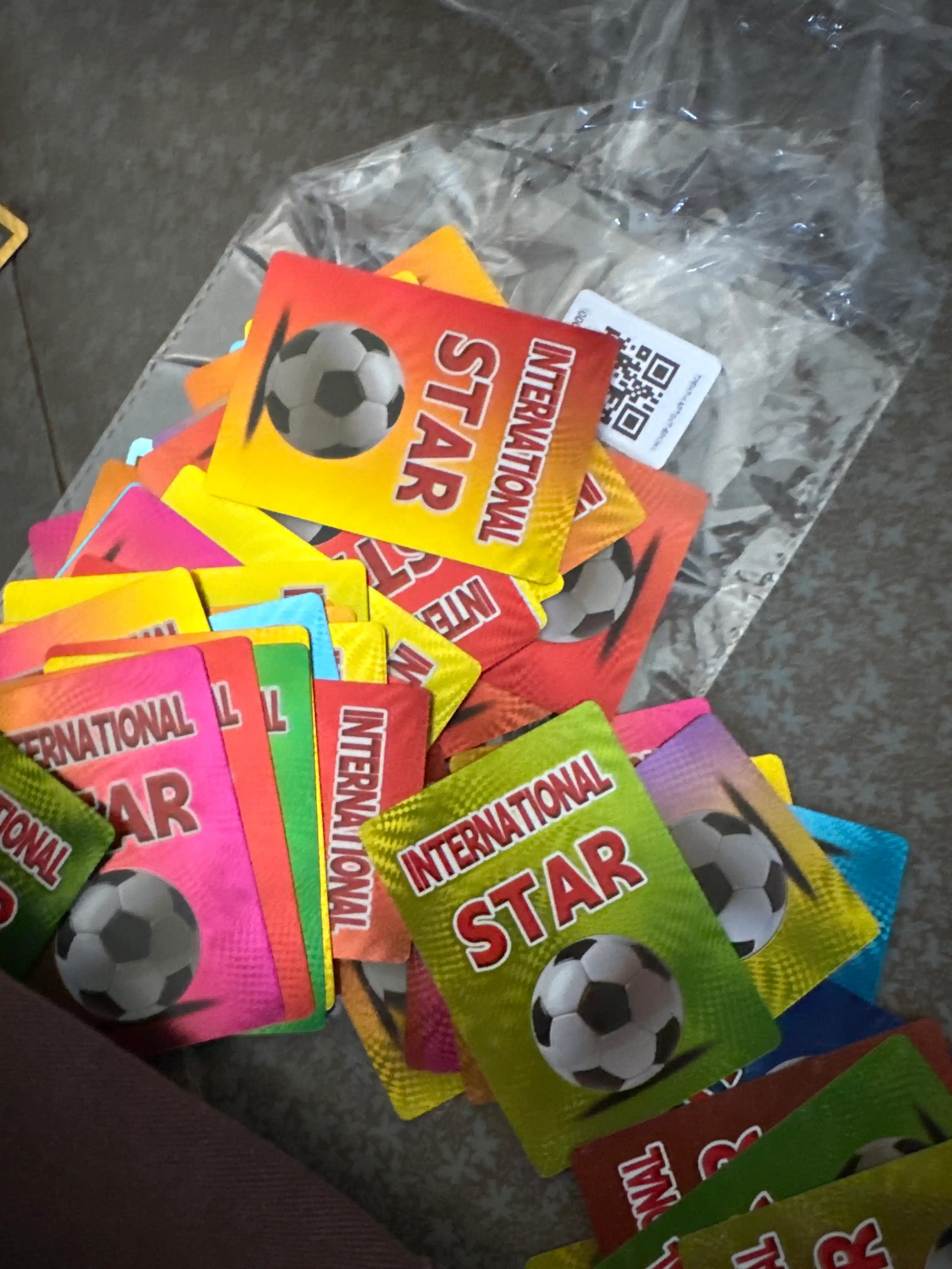 Futbolchilar kartalari FIFA, 55 dona
