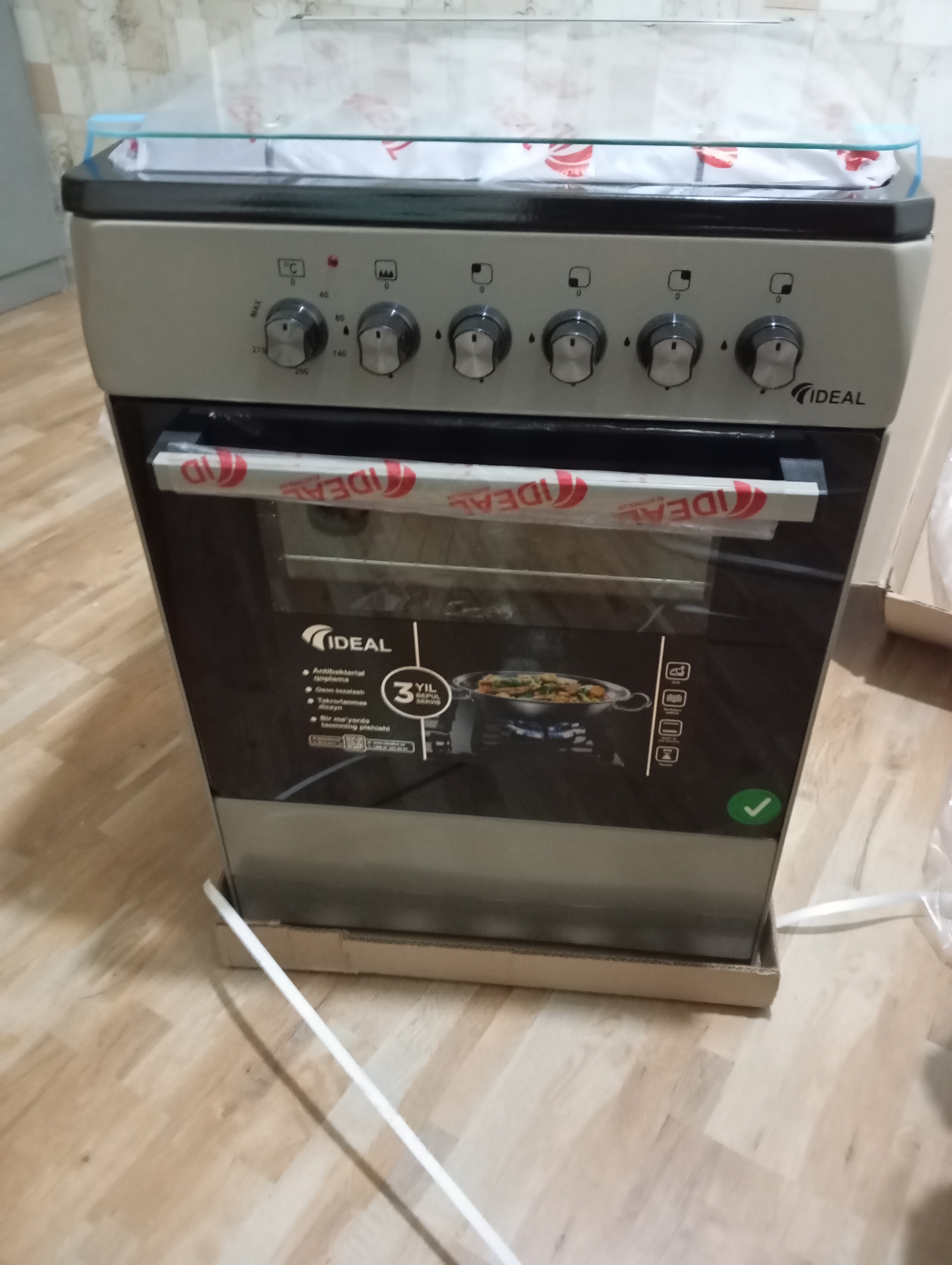 Gaz plita Ideal L110, 4 konforkali, pech hajmi 65 litr, 60 * 60
