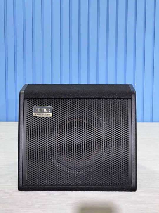 Активный сабвуфер EDIFIER CW810D - 