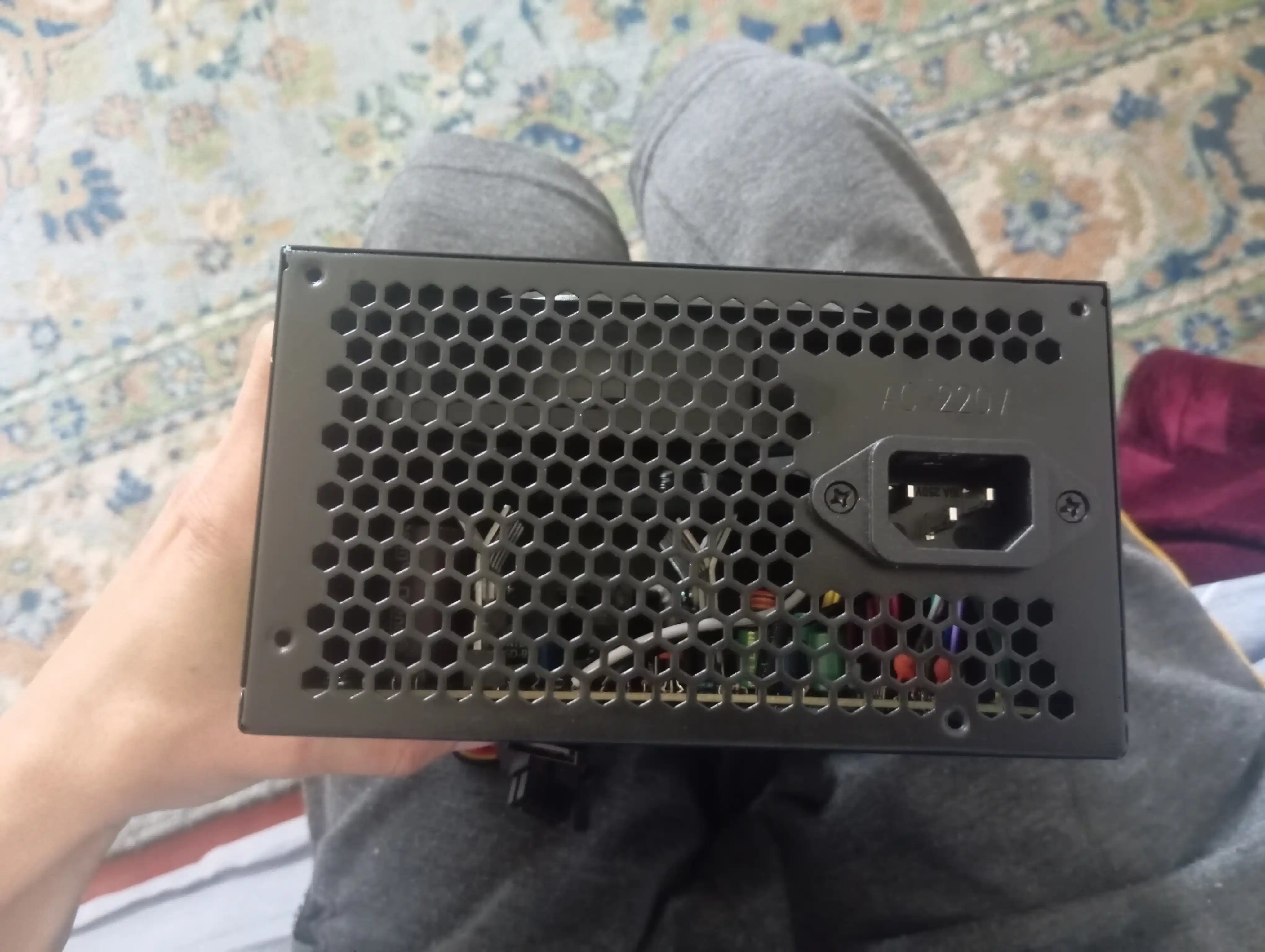Блок питания XTECH 550 W, кабель питания в подарок