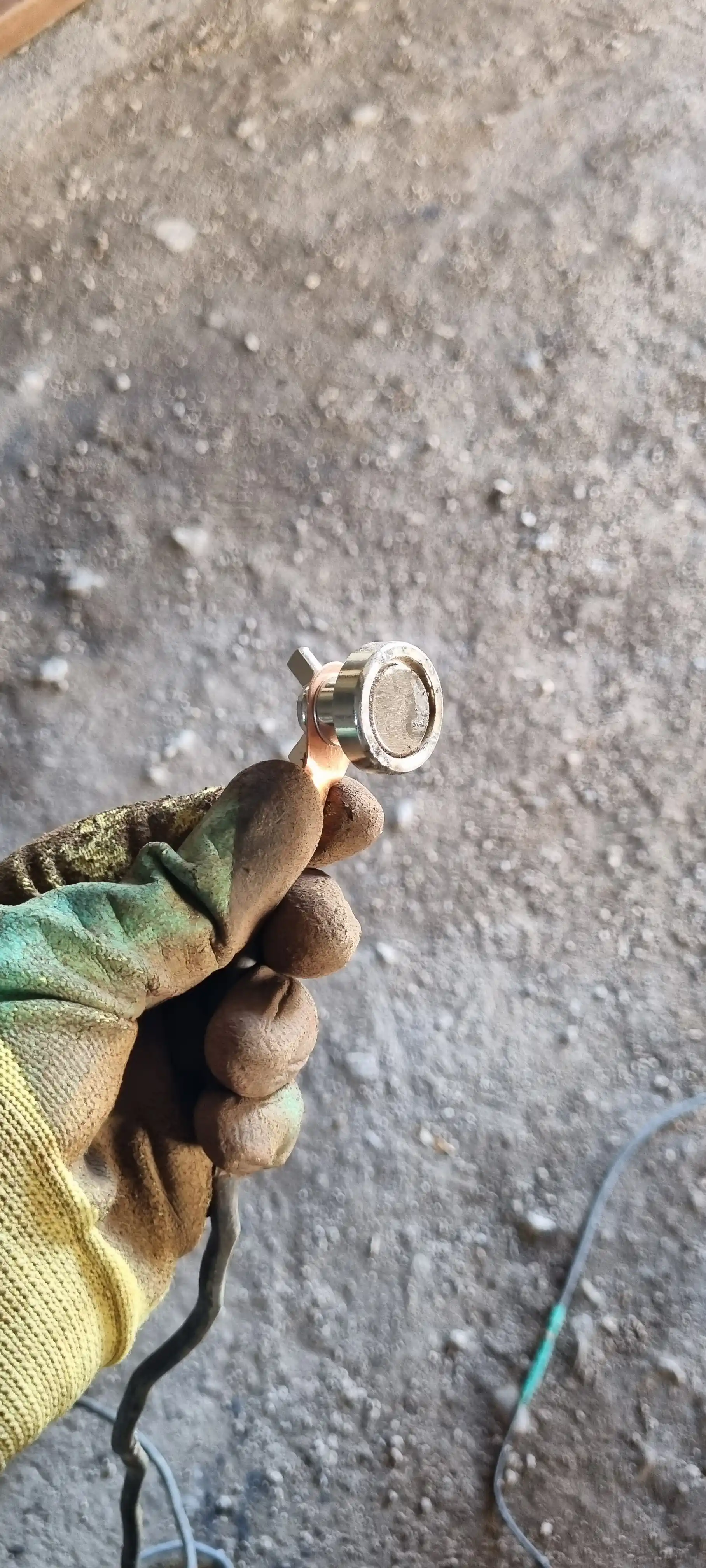 Magnitli metall tok ulagich, 30x17 mm