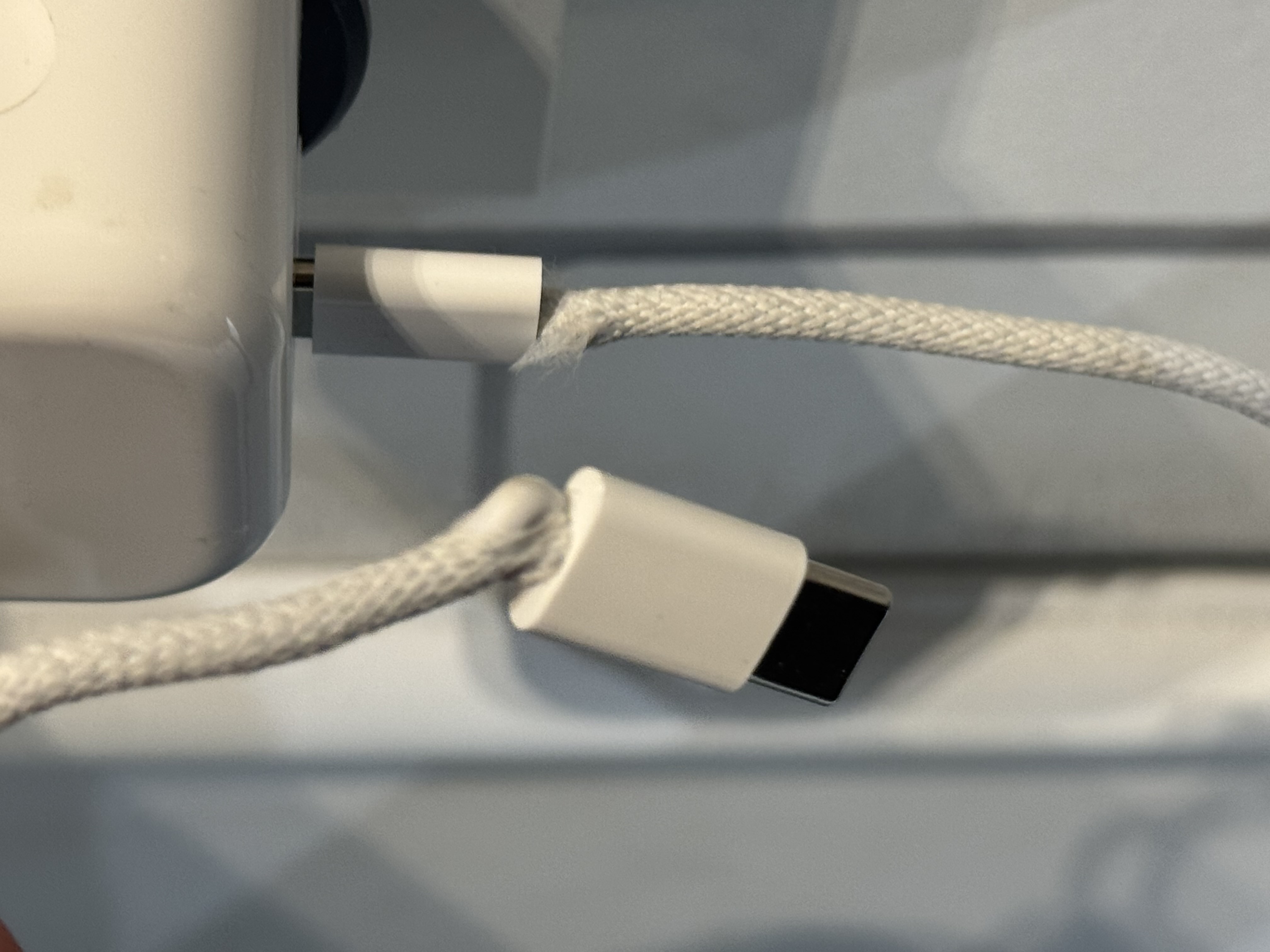 Apple iPhone 15 va Android uchun zaryadlash kabeli, o'ralgan,  Type-c kabeli, 60 W