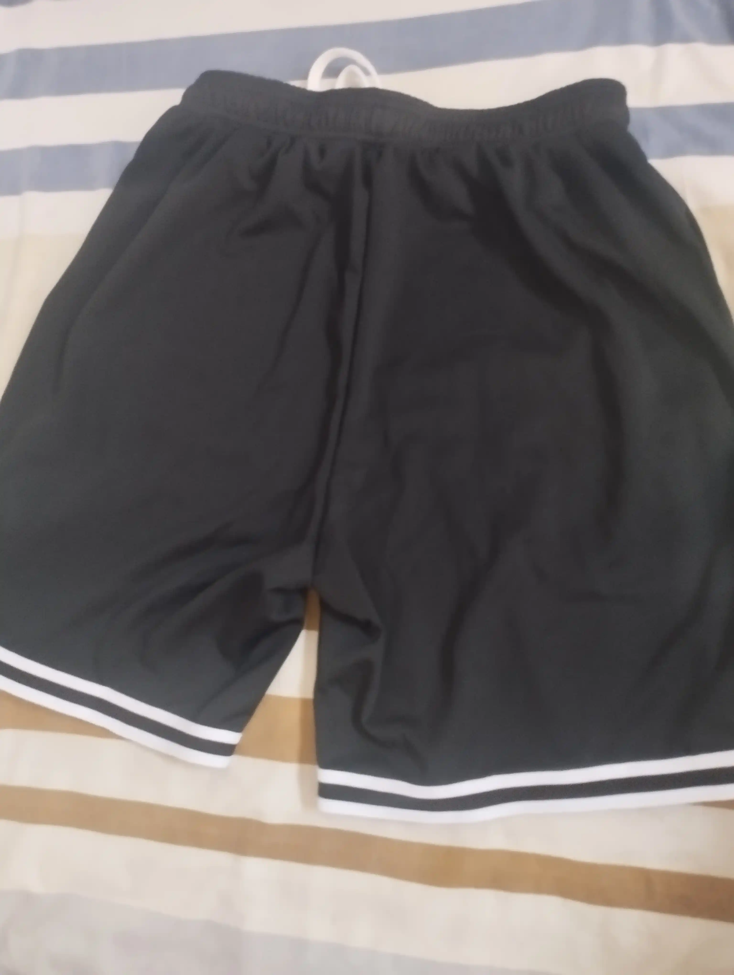 Sport basketbol shortilari, erkaklar uchun