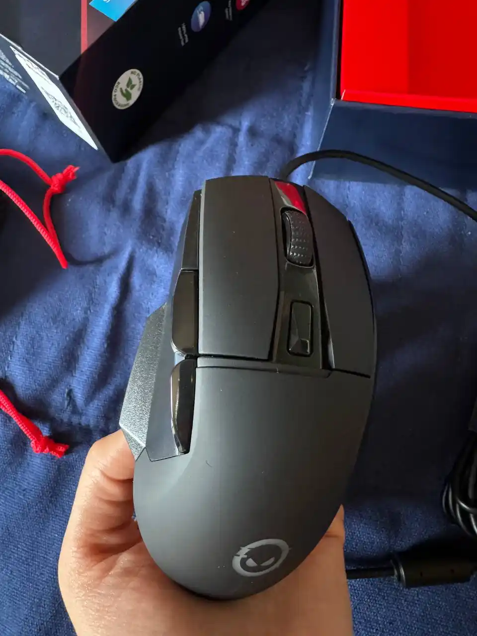 Gaming sichqoncha simli Lorgar Jetter 357, RGB yoritgich bilan