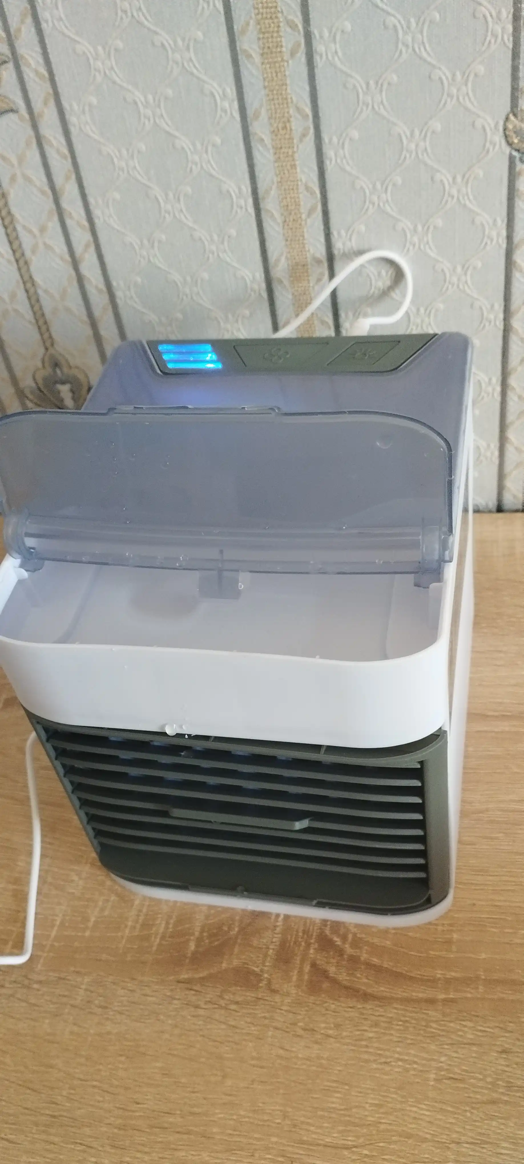 Mini konditsioner, namlagich va havo sovutgich Arctic Air, portativ 4 tasi 1 da