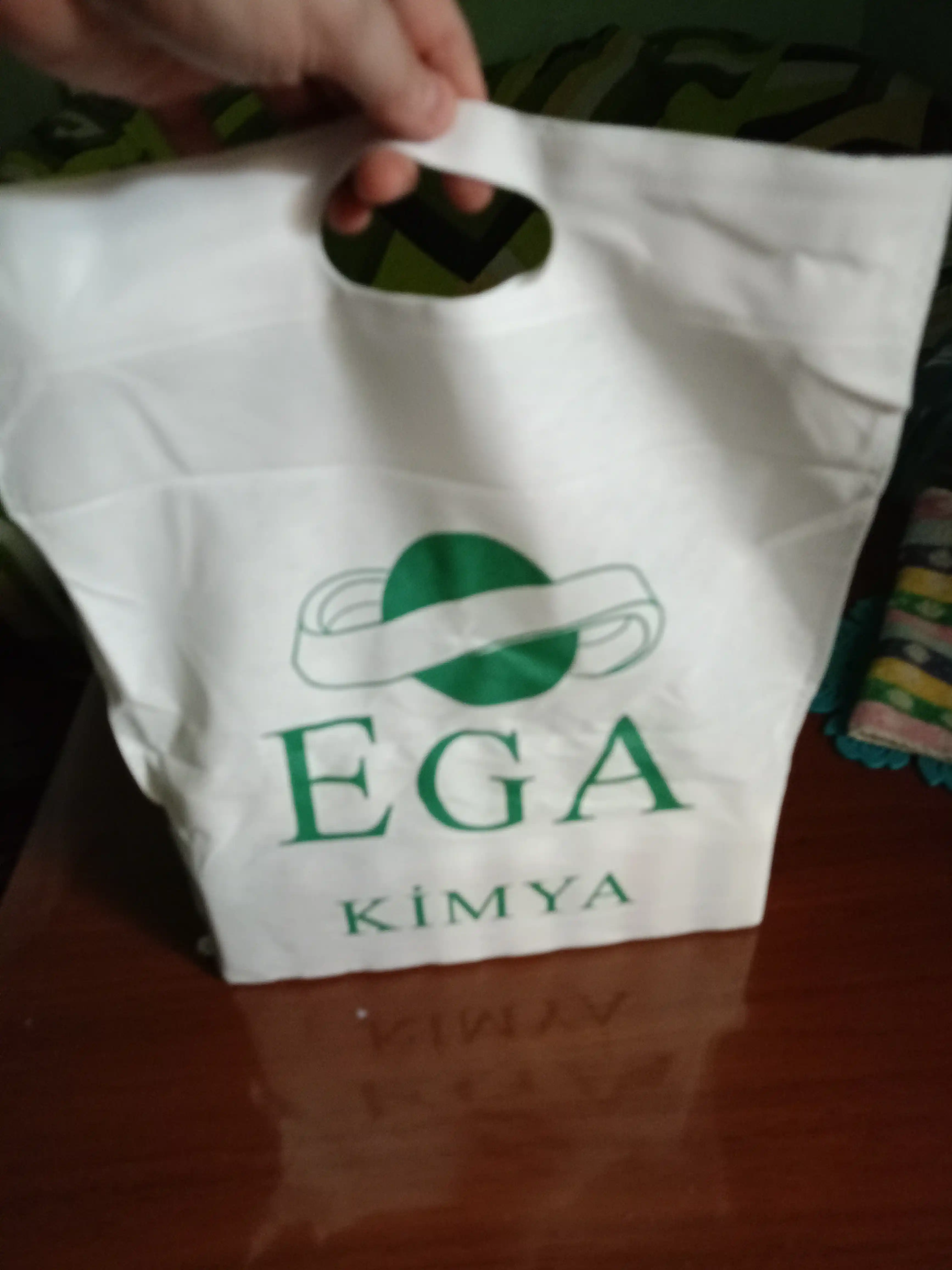 Kiyim uchun Ega gellar va konditsionerlar toplami, 100 ml