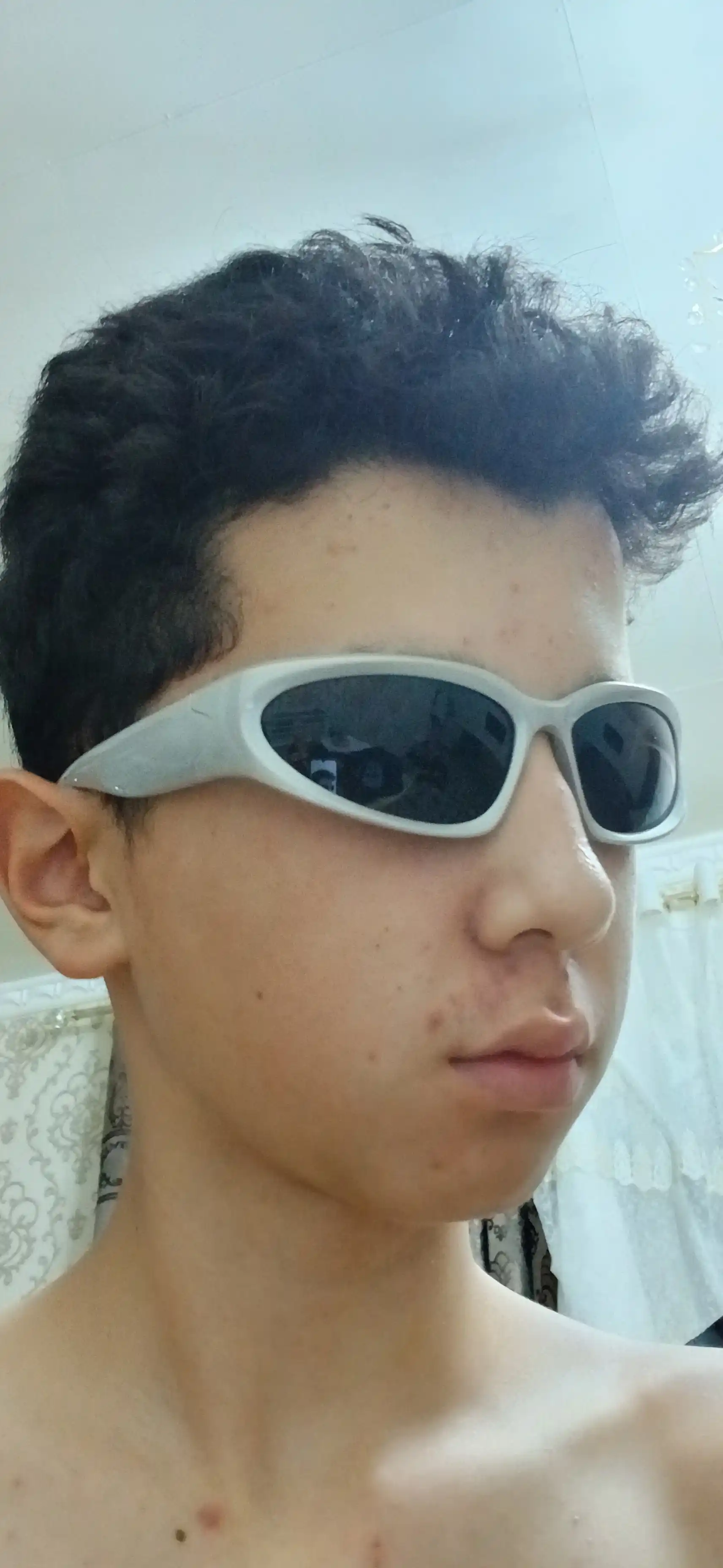 Quyoshdan himoyalovchi ko'zoynaklar Y2K U007-CN-014, ayollar va erkaklar uchun
