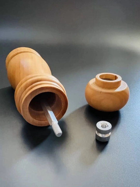 Yog‘och, plastmassa tegirmon, ziravorlar maydalagich, qalampir, tuzdon, banka