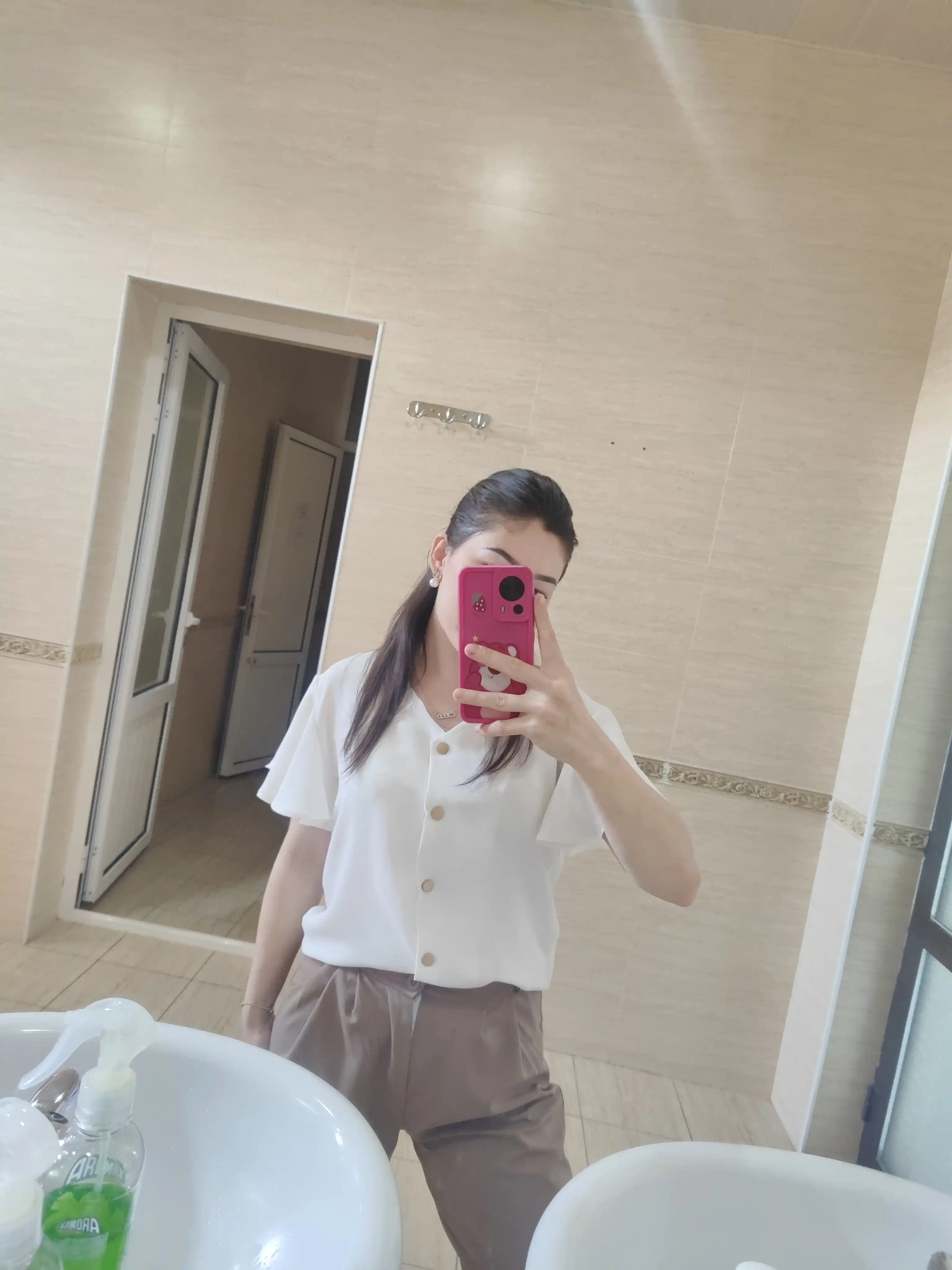 Ofis bluzkasi, chiroyli ko‘ylak  — EllyFashion