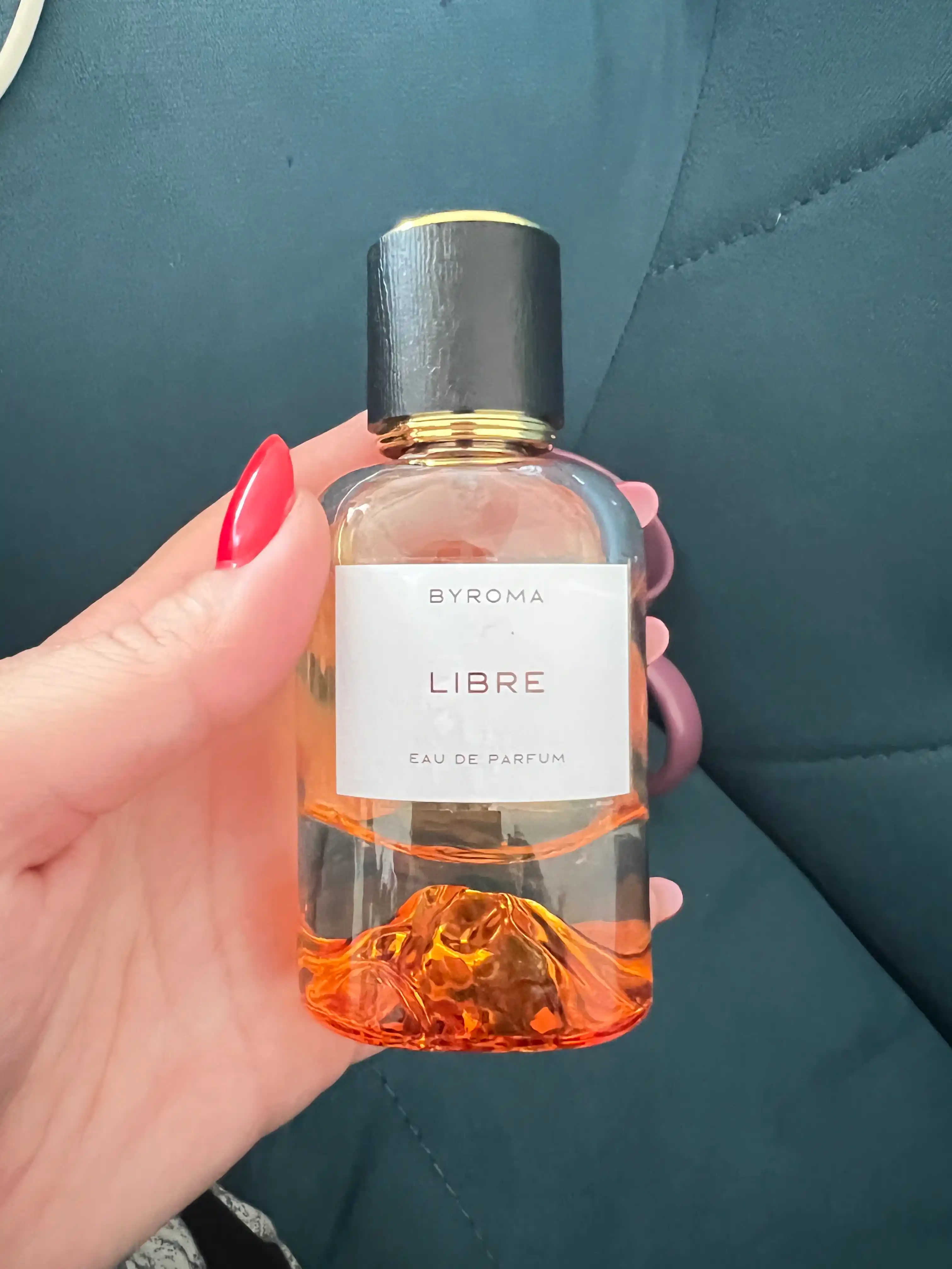 Libre naqshlari asosidagi ayollar parfyumeriyasi, 50 ml, chidamli atir, parfyumeriya suvi