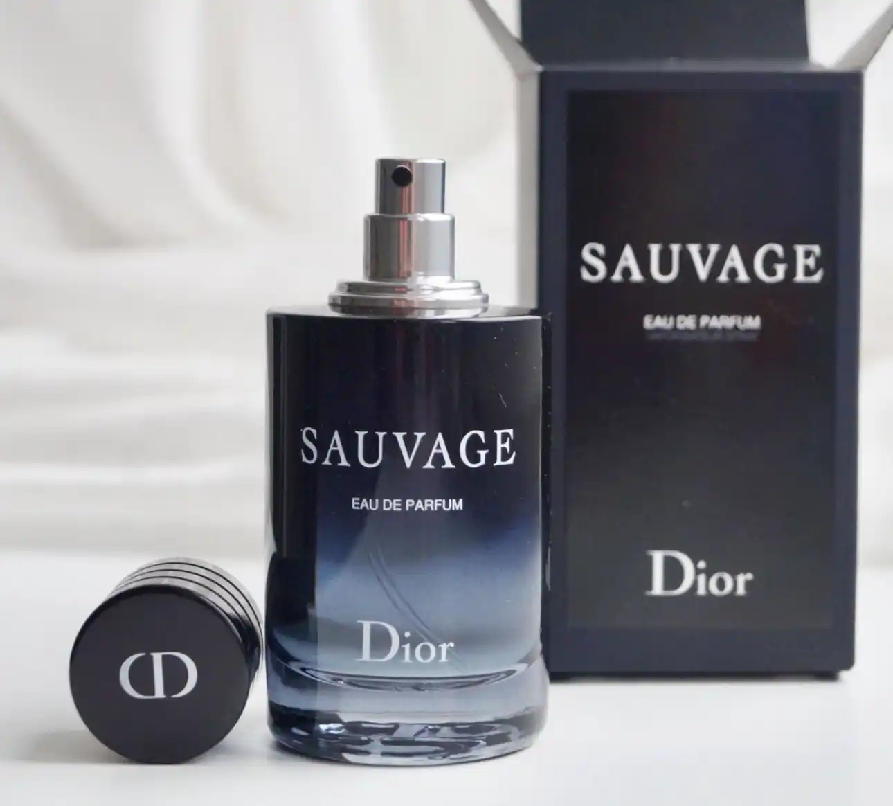 Мужская парфюмерная вода Dior Sauvage, 100 мл, насыщенный аромат