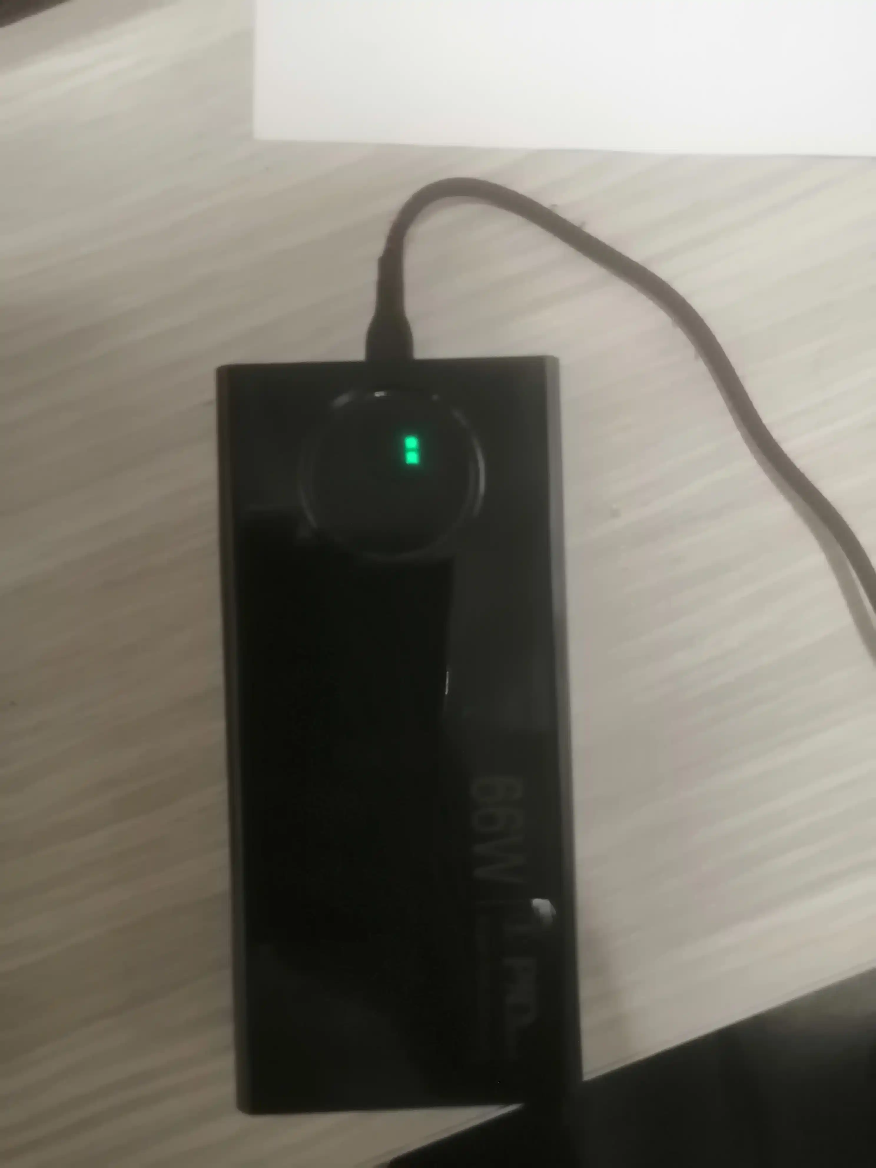 Tashqi akkumulyator, 20000 mA/h, 66w, tezkor quvvat beraoladi va juda qilay Power bank