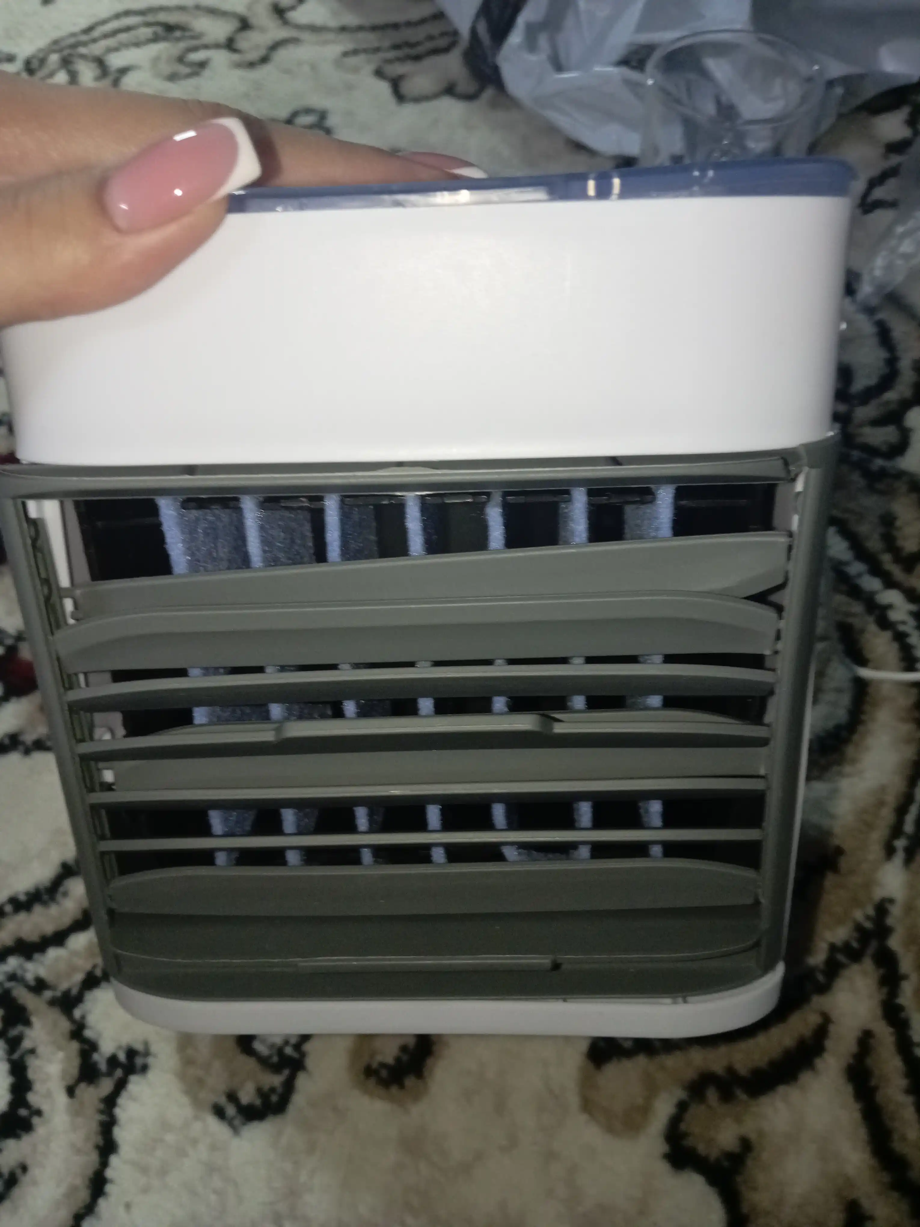 Mini konditsioner, namlagich va havo sovutgich Arctic Air, portativ 4 tasi 1 da