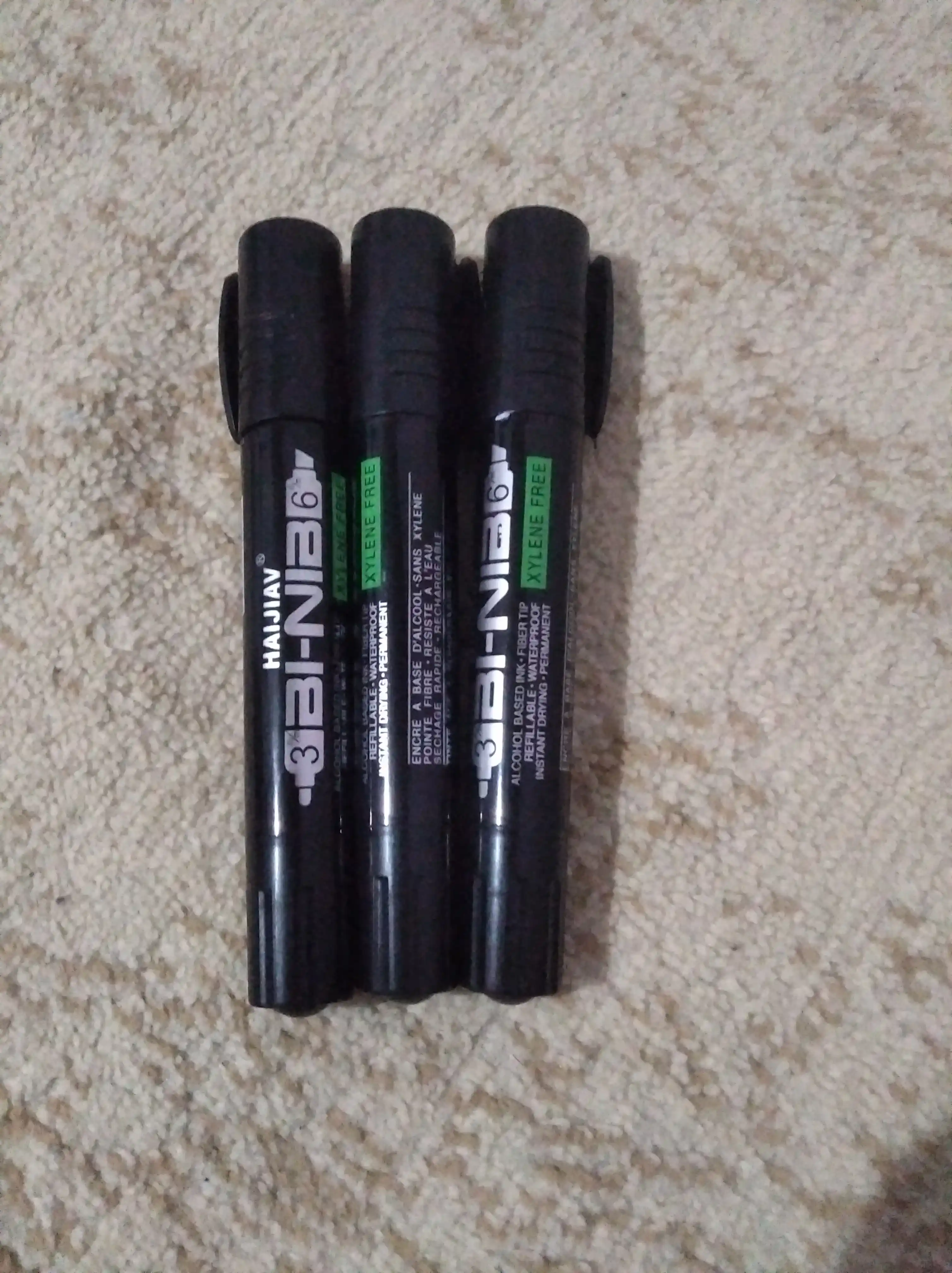 Marker qora, ikki tomonlama, bir tomoni 3 mm, ikkinchi tomoni 6 mm