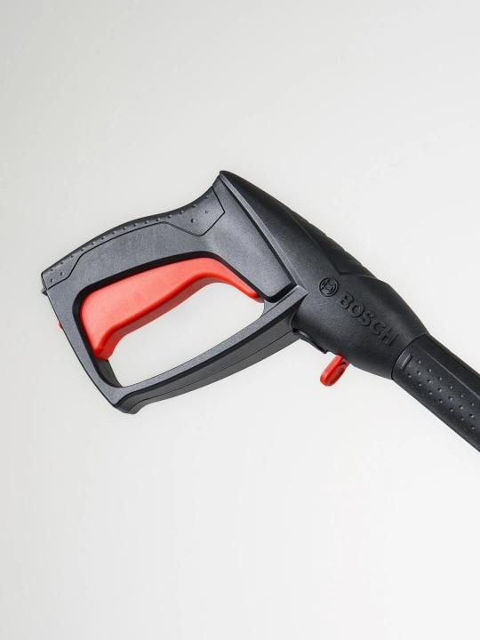 Мойка высокого давления Bosch EasyAquatak: Мощная очистка – чистота авто, сада без усилий!
